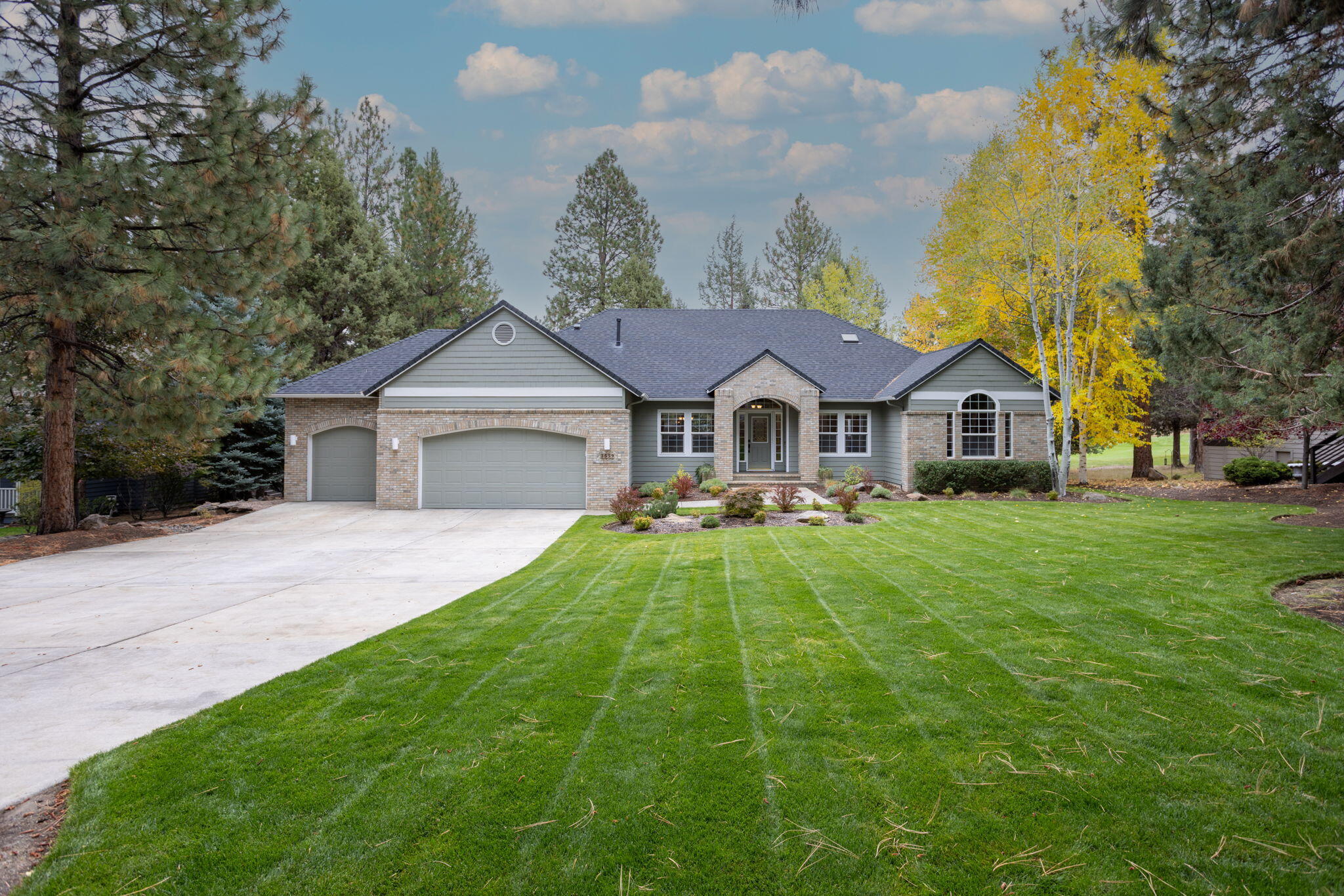 Awbrey Glen - Residential
