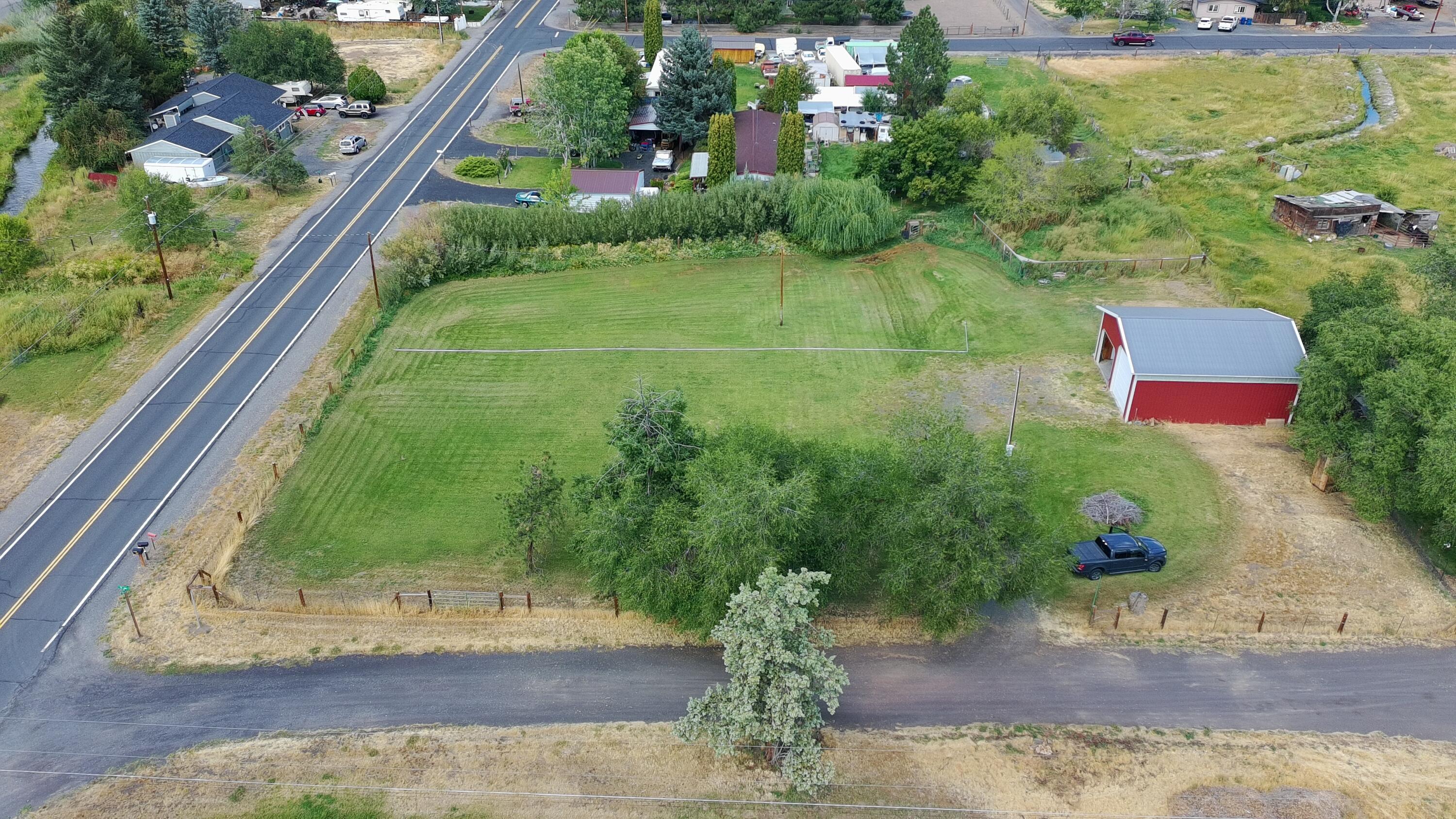 Hillman - Land