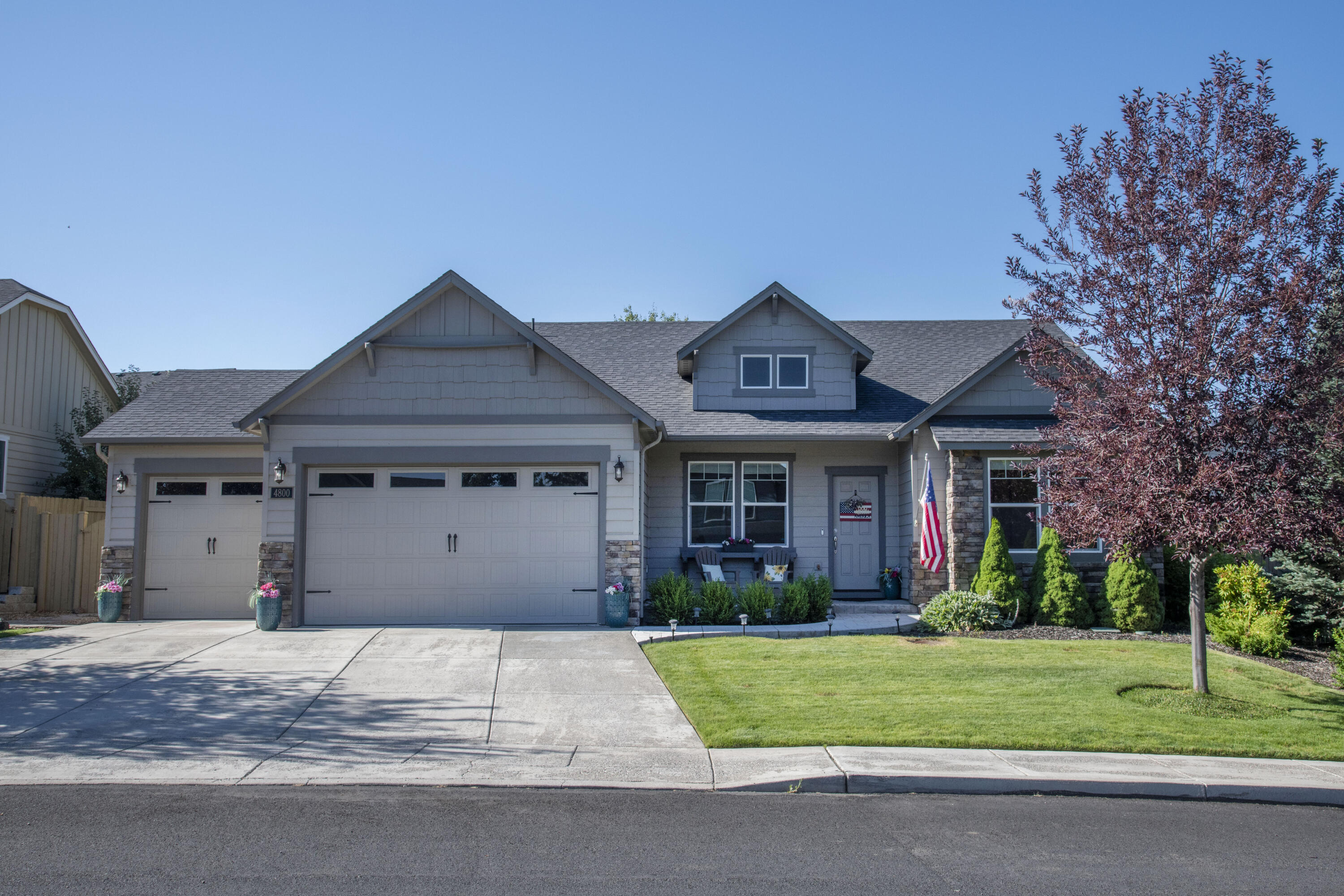 Must see popular Snowbrush (2,046 sf) with an oversized 3-car garage in the highly sought after Summit Crest neighborhood. This single level 3 bed/2 bath with office (can be 4th bedroom) has been tastefully updated. Engineered hardwood in kitchen and great room. The spacious primary suite has a dual vanity bathroom with extra counter space, separate shower and soaking tub, plus an enormous walk-in closet. Huge mountain views welcome you home and manicured fenced back yard provides relaxation in the afternoons from the large covered backyard patio which is stubbed for gas BBQ.