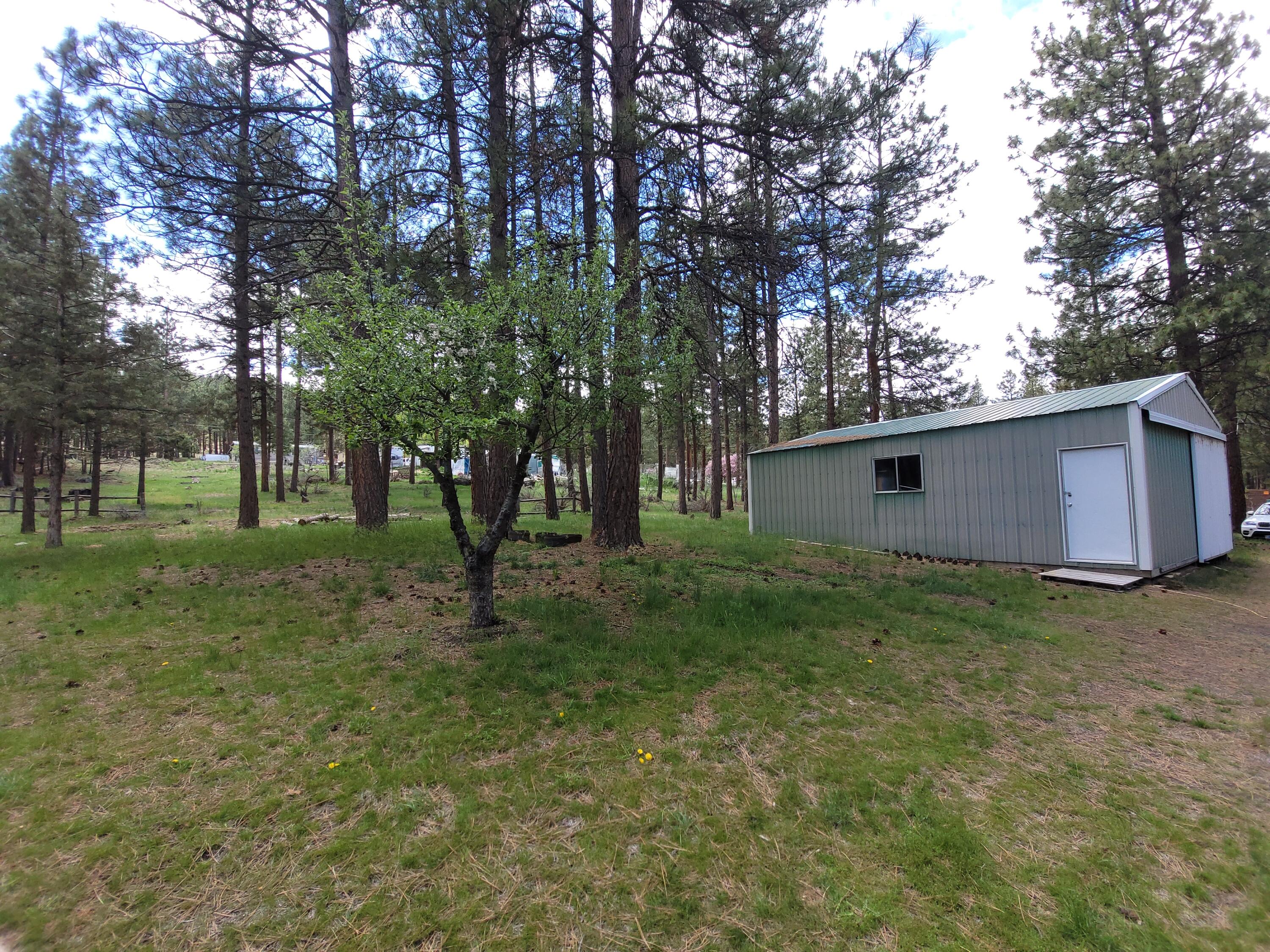 Pinecrest - Residential