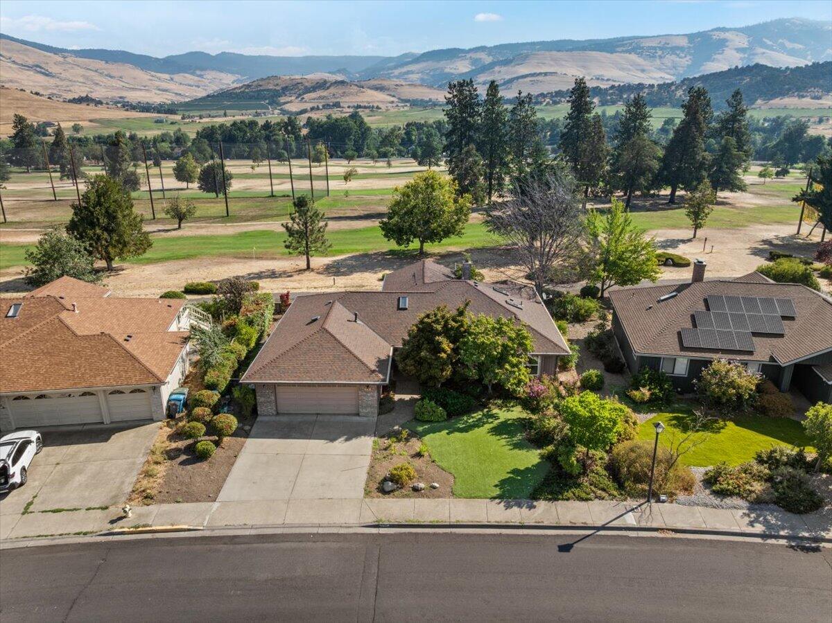 Oak Knoll Meadows Phase 3 - Residential