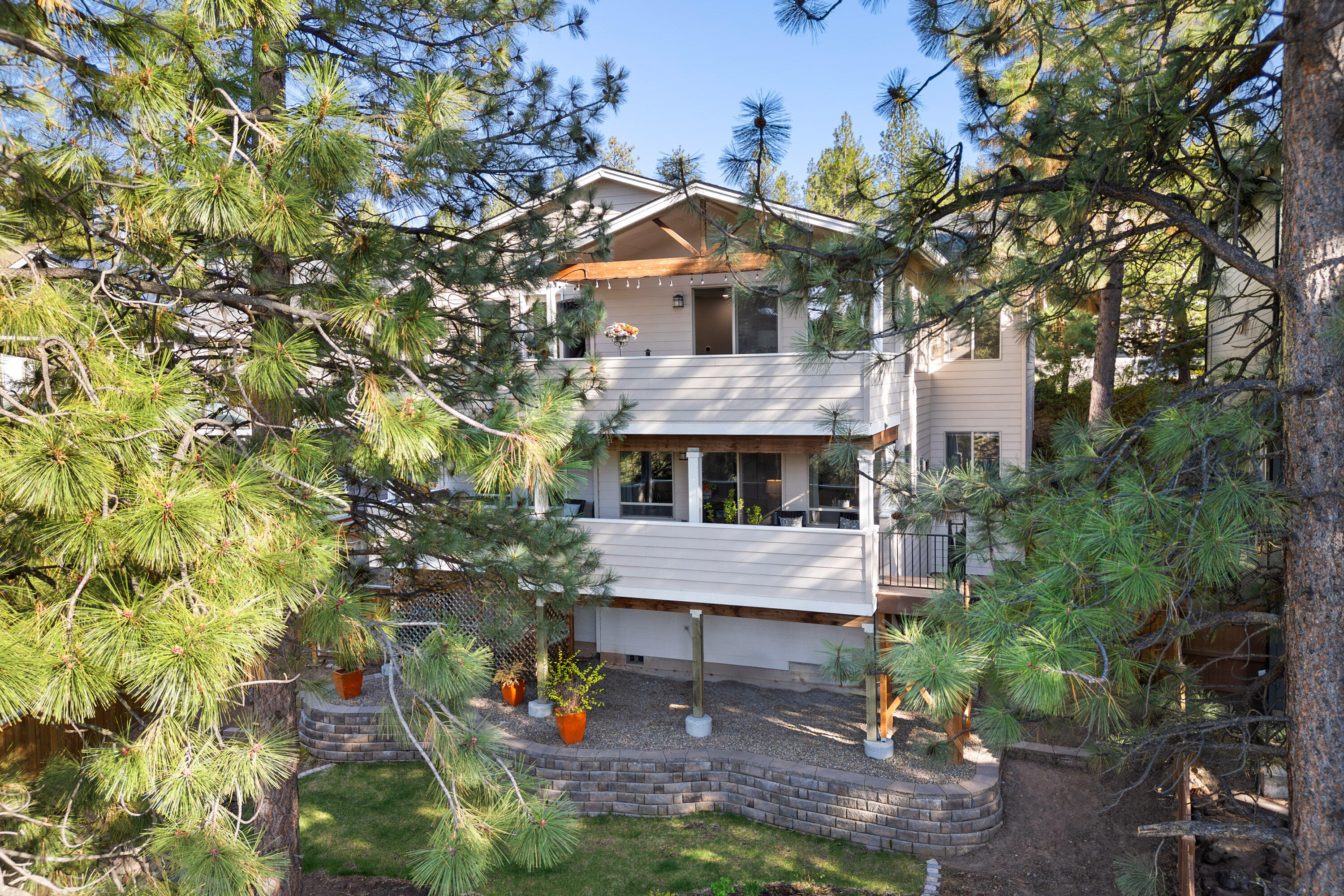 Skyliner Summit - Residential