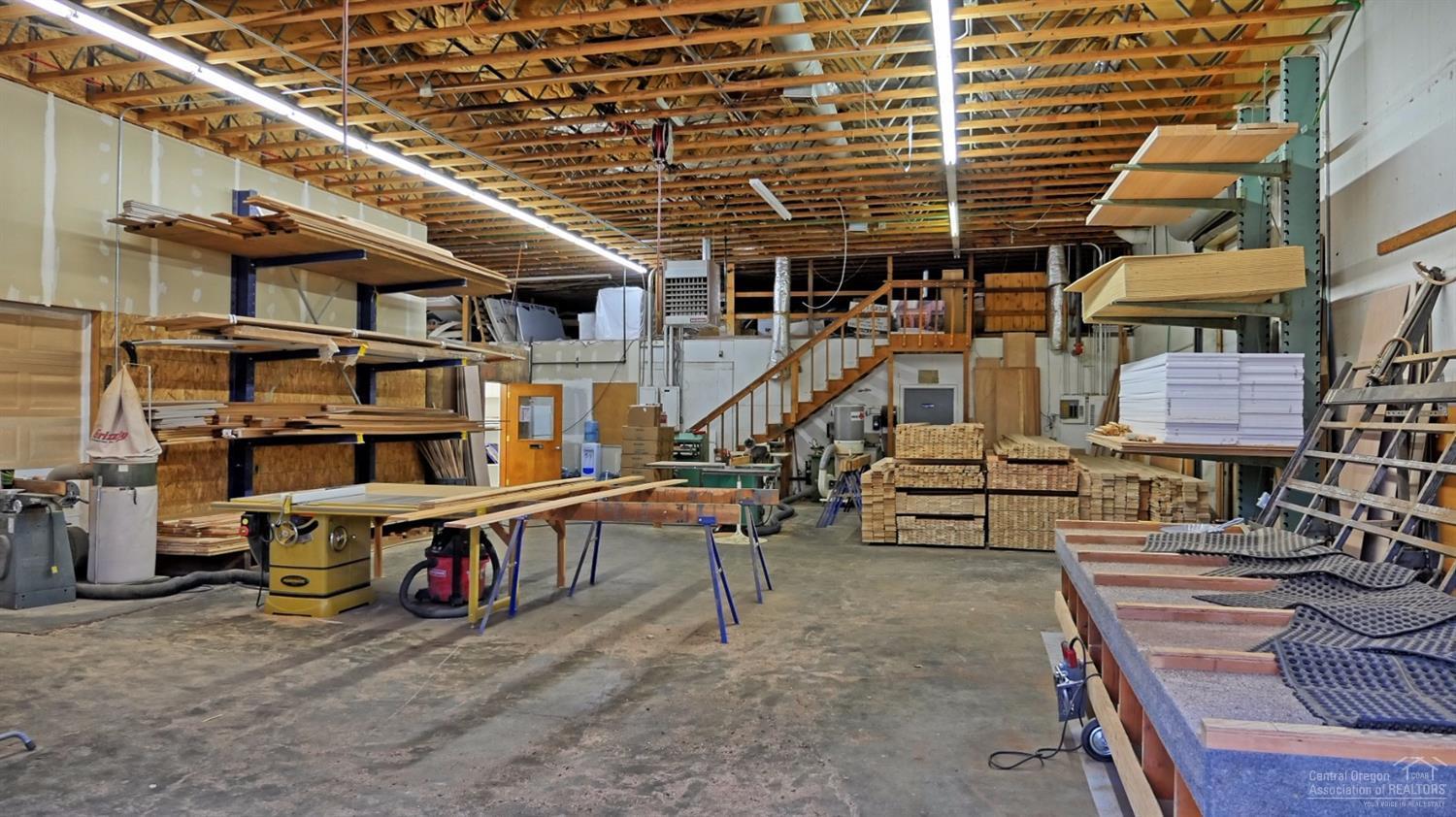 CLAB - Commercial Sale