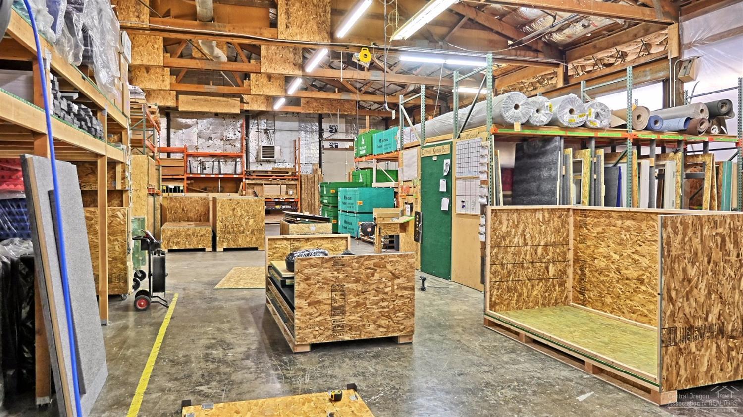 CLAB - Commercial Sale