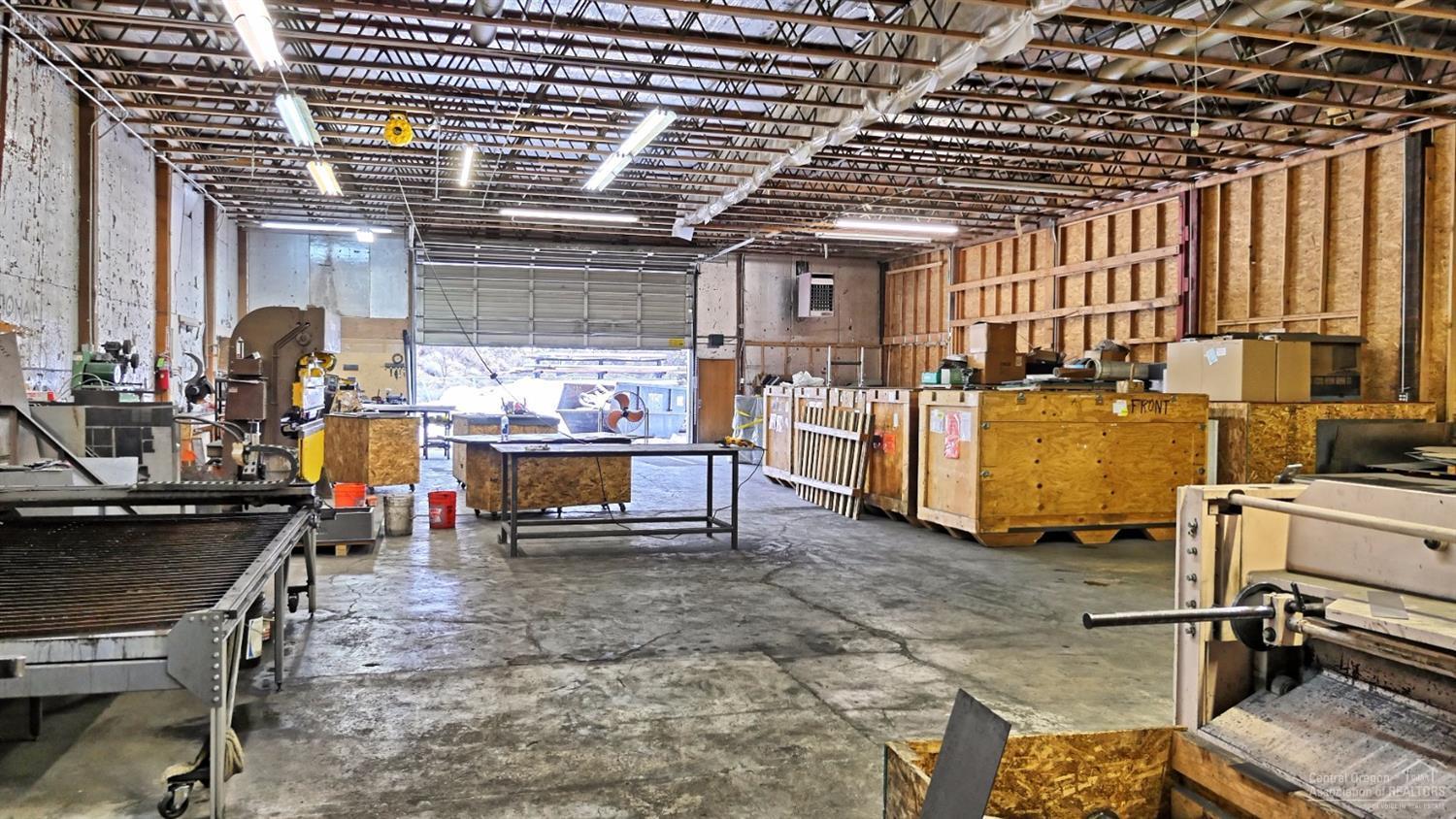 CLAB - Commercial Sale