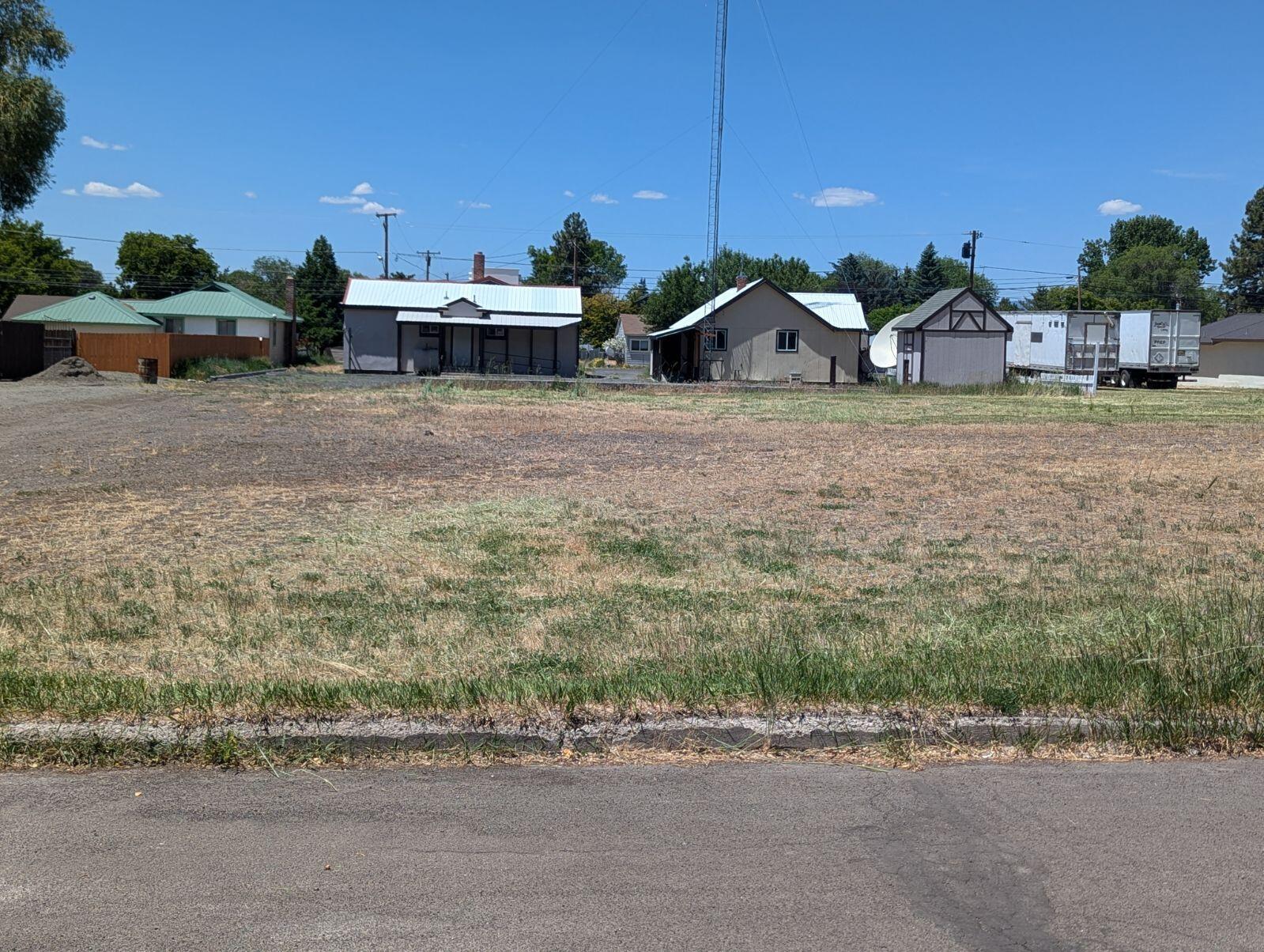 **Prime Location:** Secure your spot in the highly sought-after Lakeview, OR, with this buildable city lot, offering a rare opportunity to create your dream home in a picturesque and serene environment.
**Unlimited Potential:** This versatile lot provides endless possibilities for your vision, whether you're planning a cozy residence or a modern architectural masterpiece, all within a thriving community.
**Convenient Access:** Enjoy the convenience of being close to local amenities, schools, and recreational activities while experiencing the tranquility and charm of small-town living in Lakeview, making this lot a perfect investment for your future.
Lot 3 is also available.