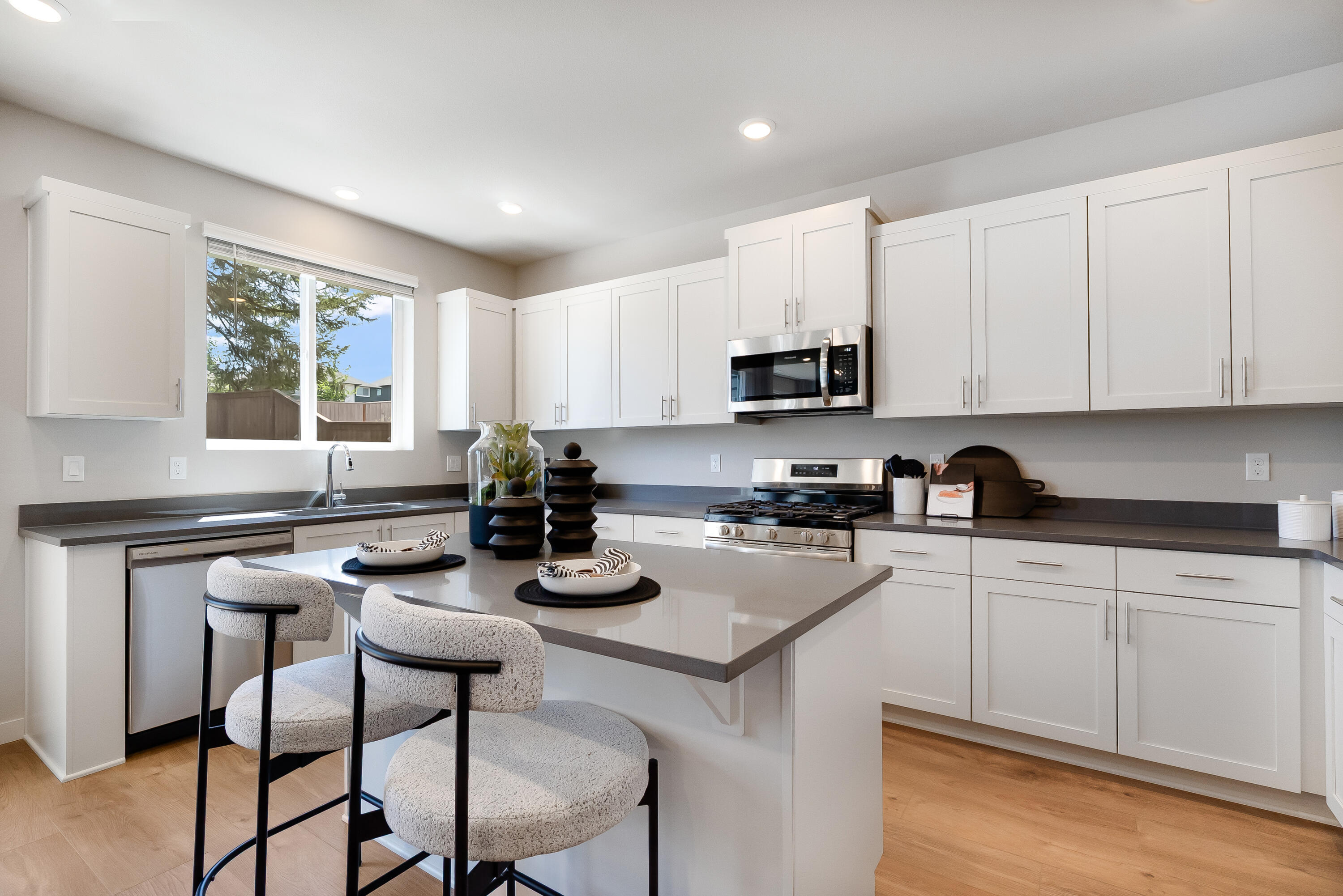 Acadia Pointe Phase 3/4 - Residential