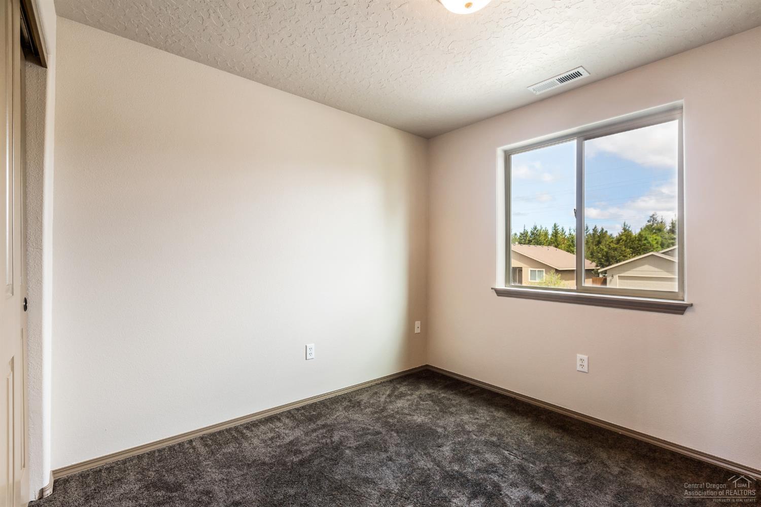 Huntington Meadows - Residential