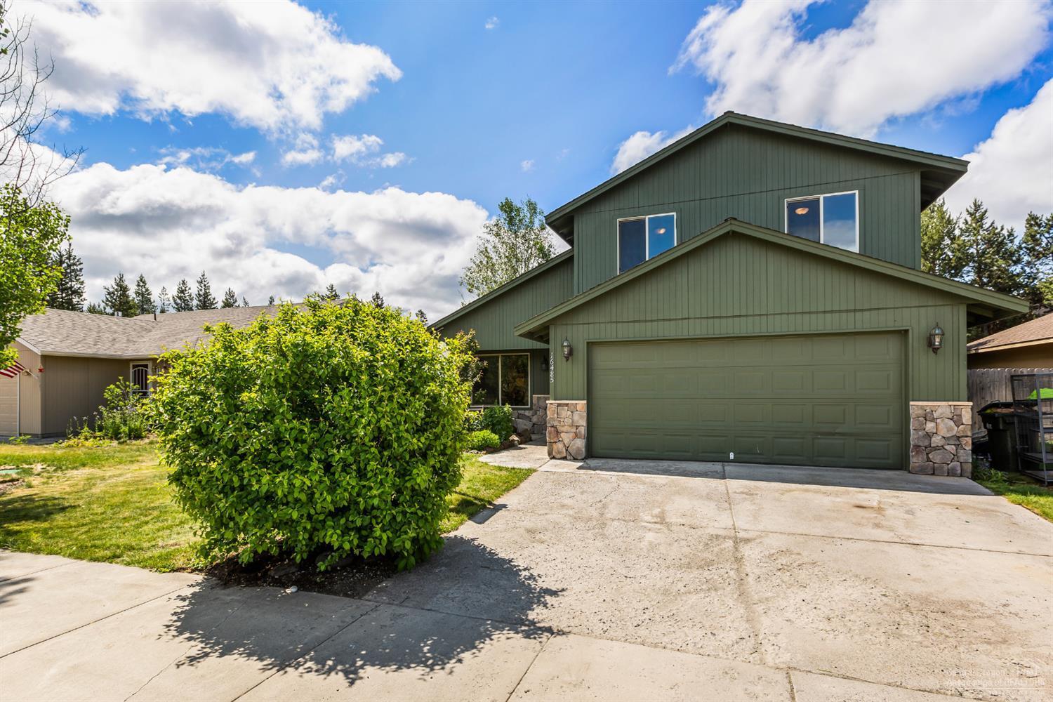 Huntington Meadows - Residential