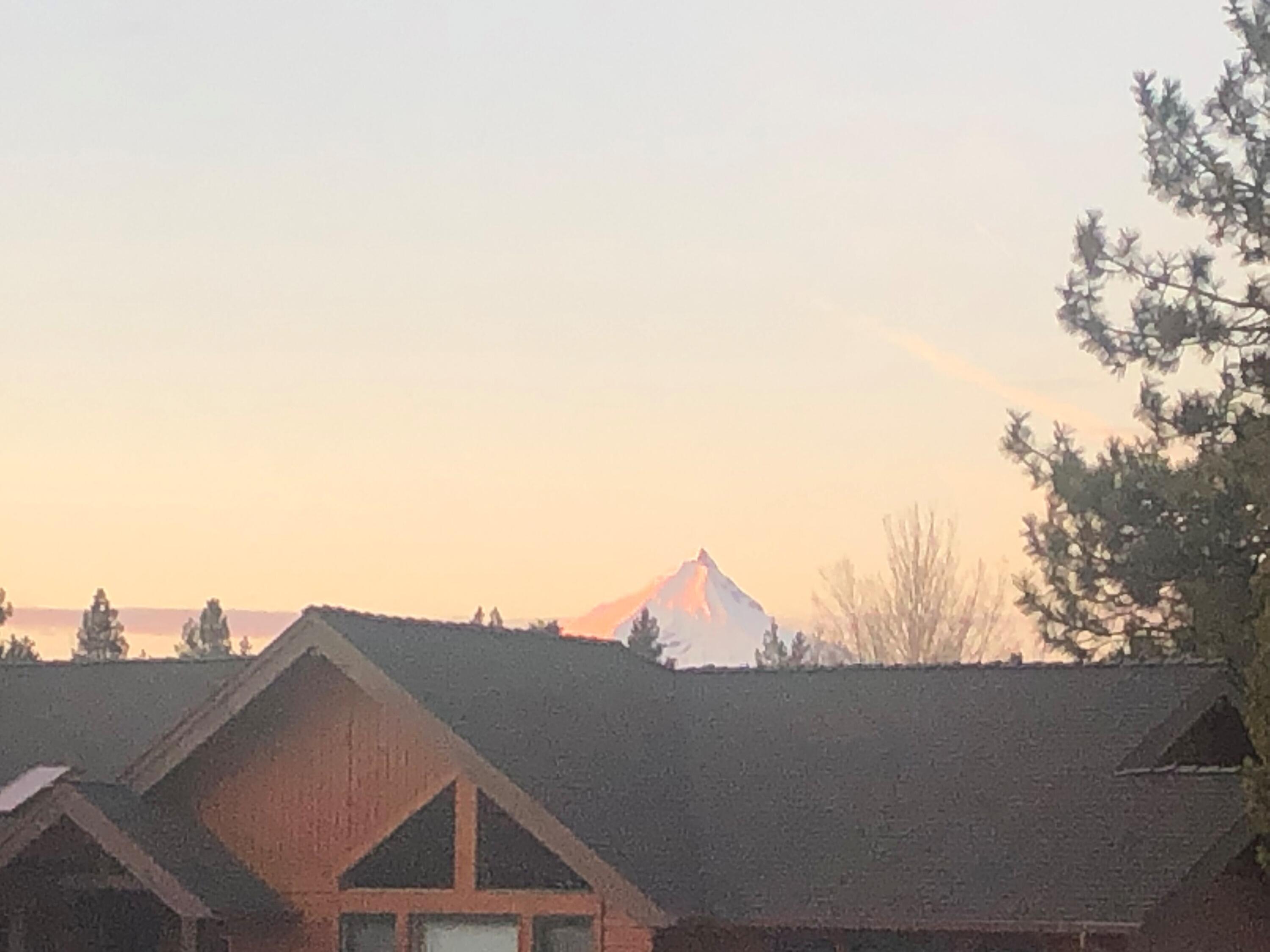 Metolius Meadows - Residential