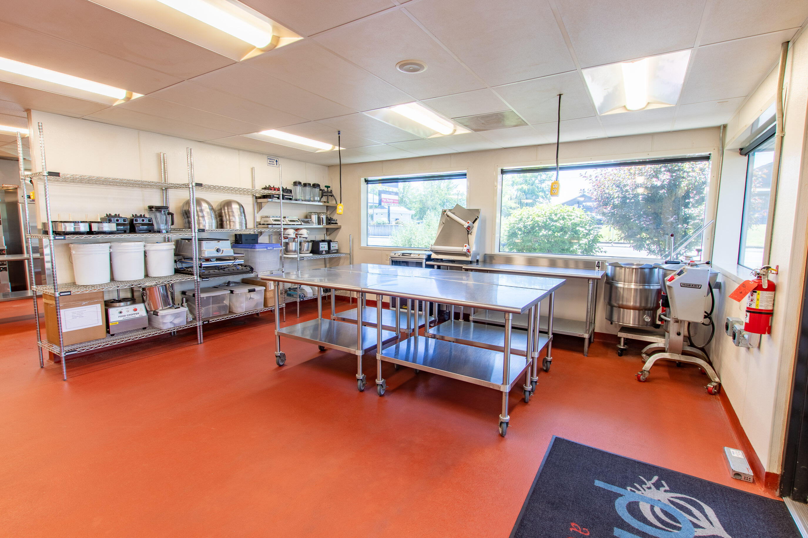Riverside - Commercial Sale