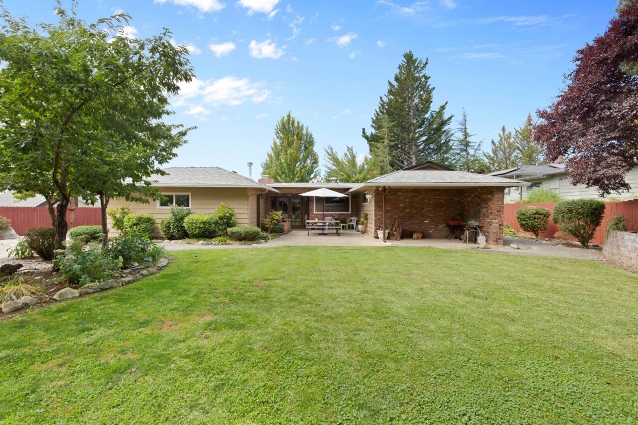 Oak Park Acres - Residential