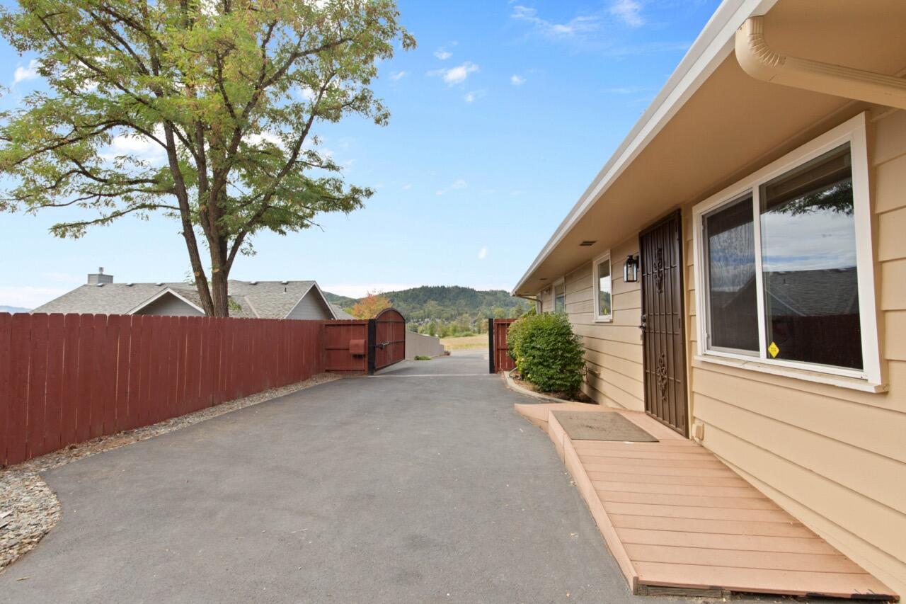 Oak Park Acres - Residential