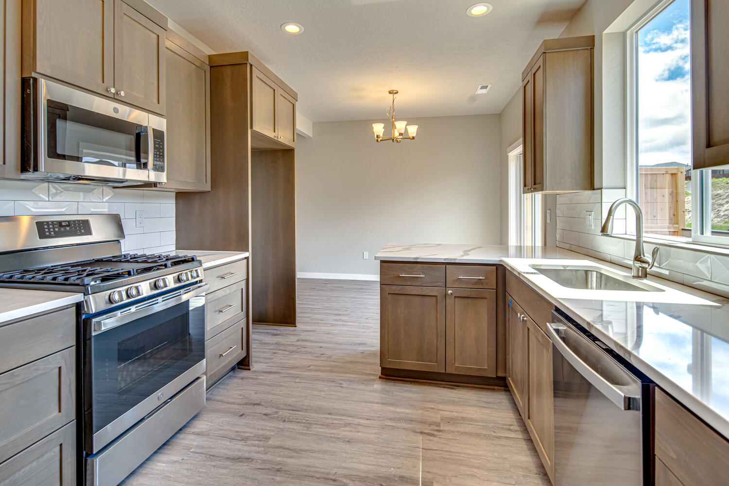 Stoneridge Terrace - Residential