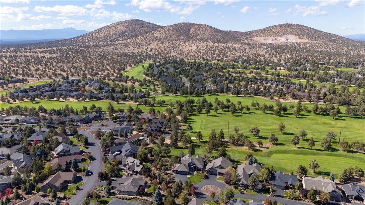 Eagle Crest - Residential