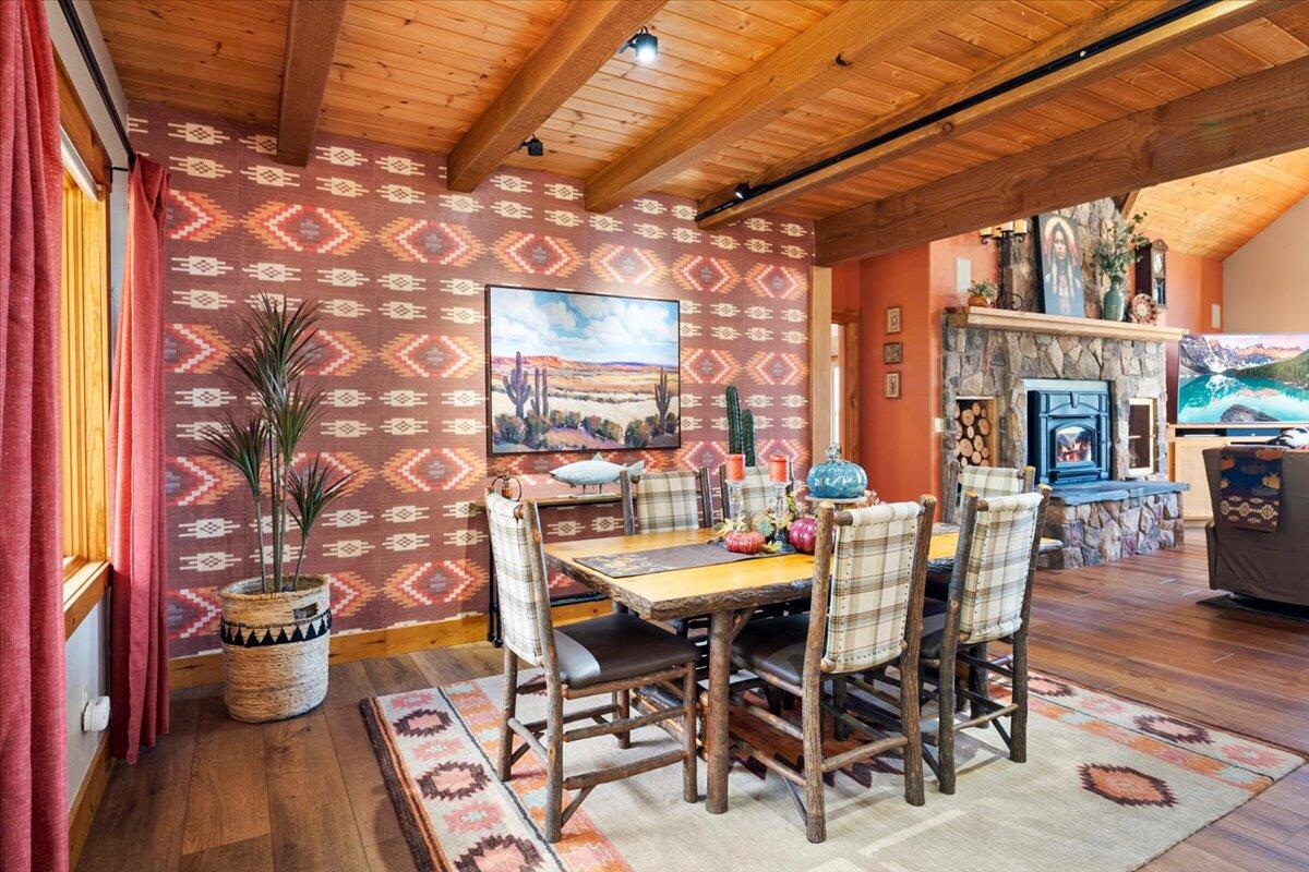 Eagle Crest - Residential