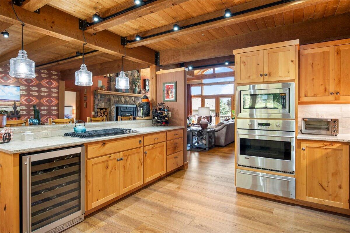 Eagle Crest - Residential