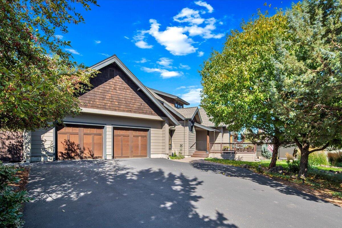 Eagle Crest - Residential