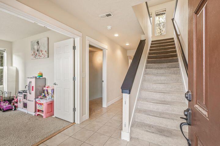 Hunter Heights - Residential