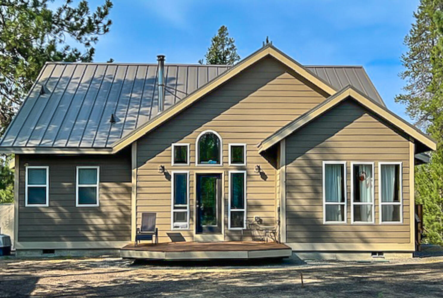Fall River Estate - Residential