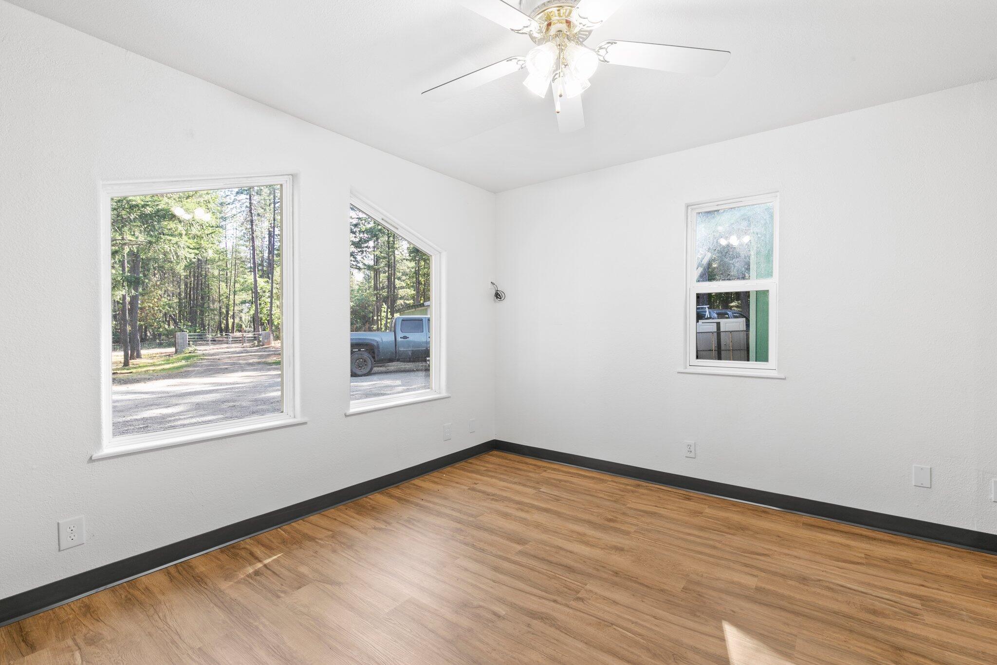 Turnagin Major Partition - Residential