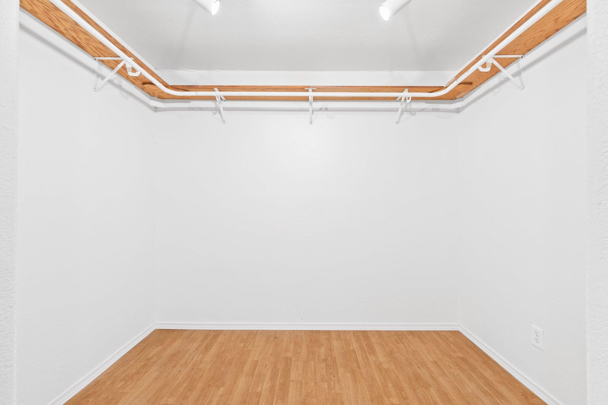 Turnagin Major Partition - Residential