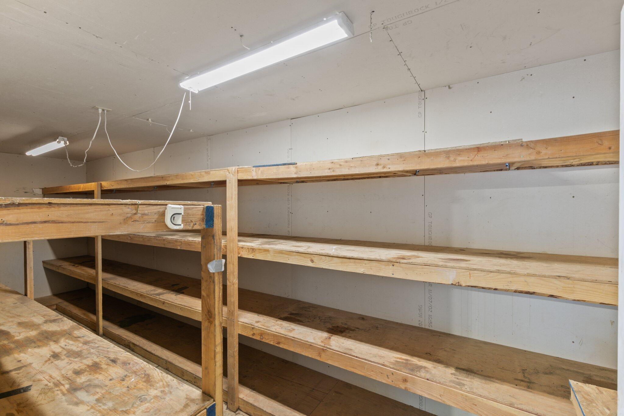 Turnagin Major Partition - Residential