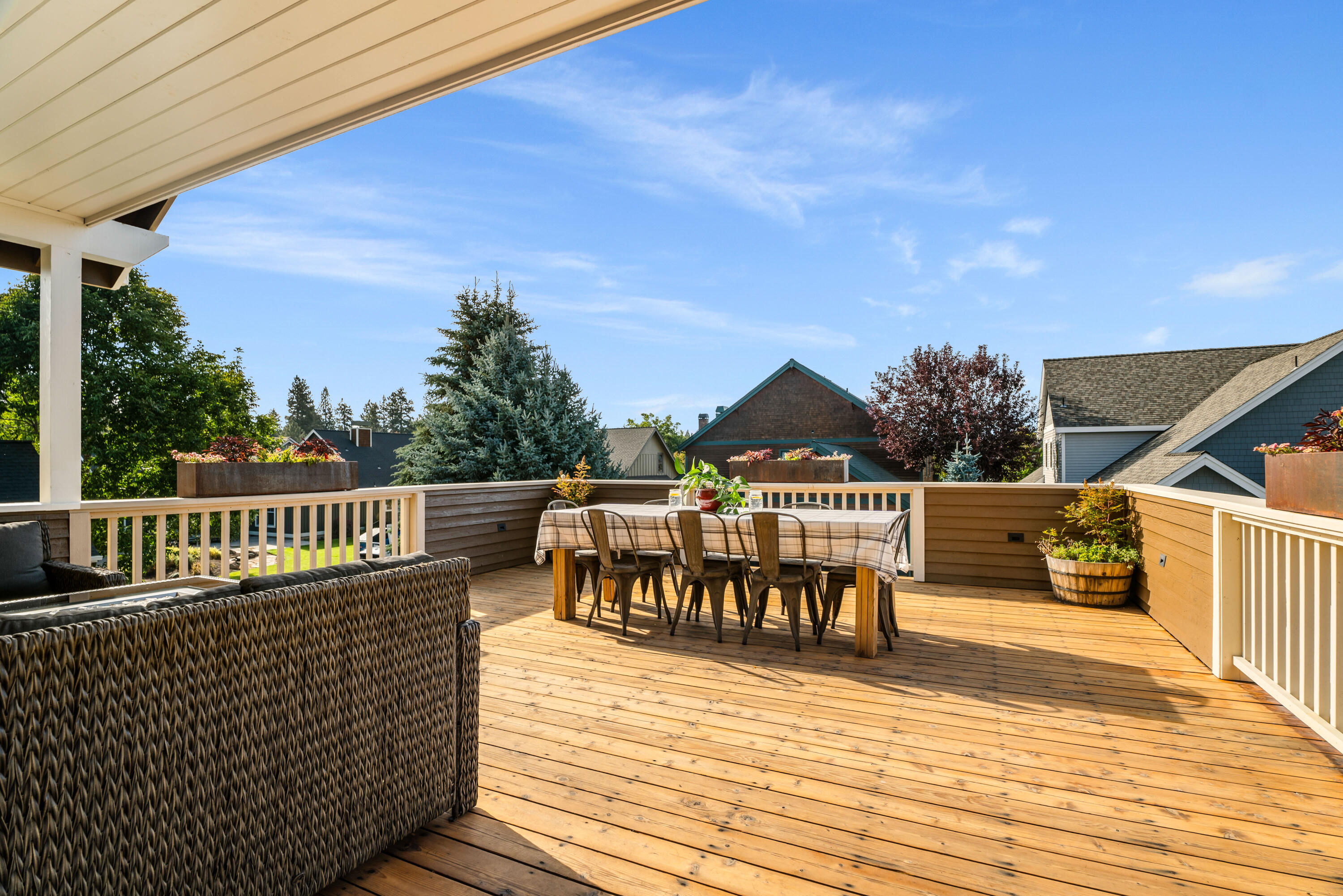 Pine Meadow Vill - Residential