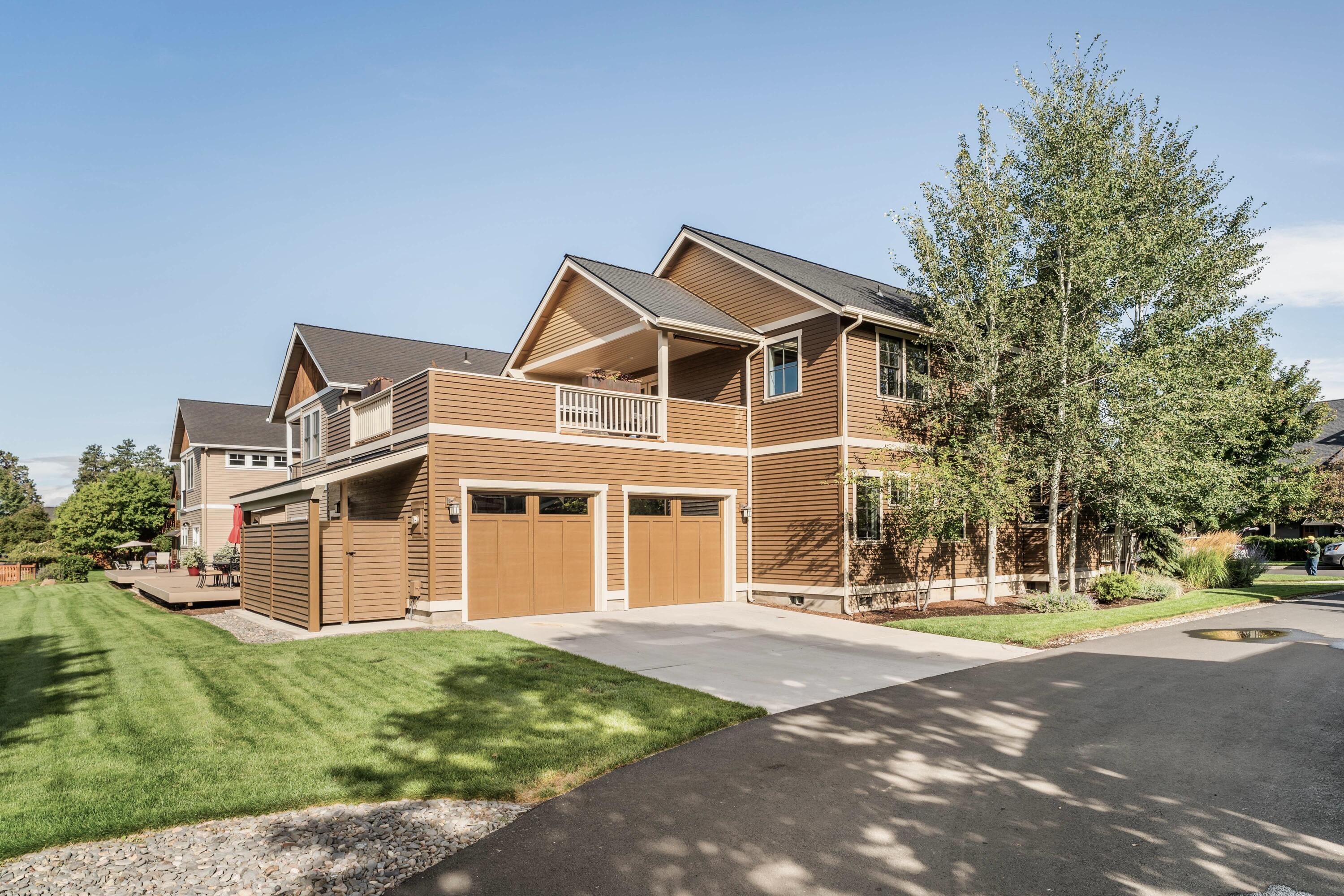 Pine Meadow Vill - Residential