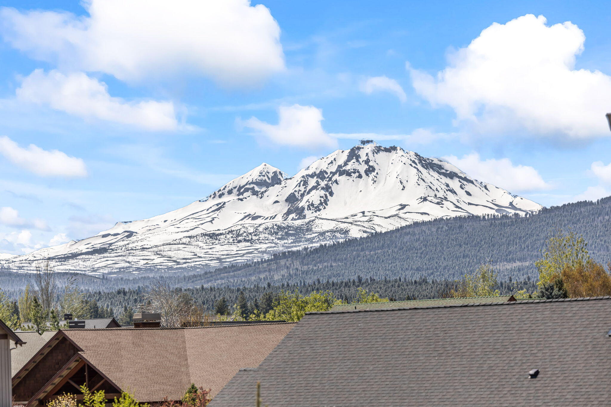 Pine Meadow Vill - Residential