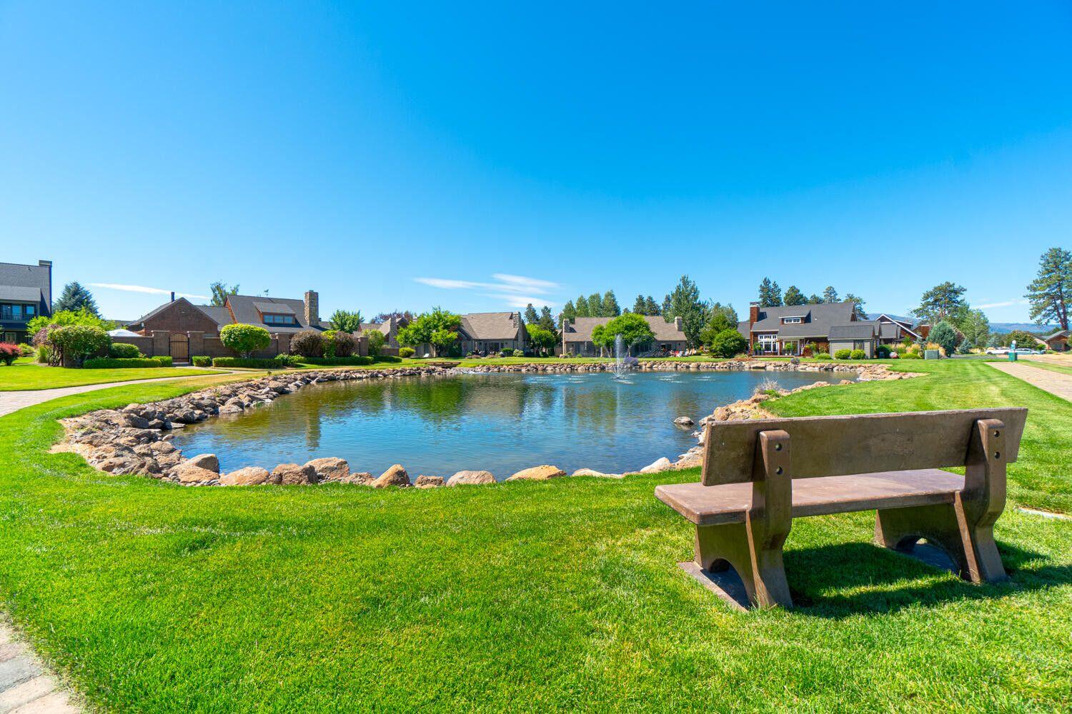 Pine Meadow Vill - Residential
