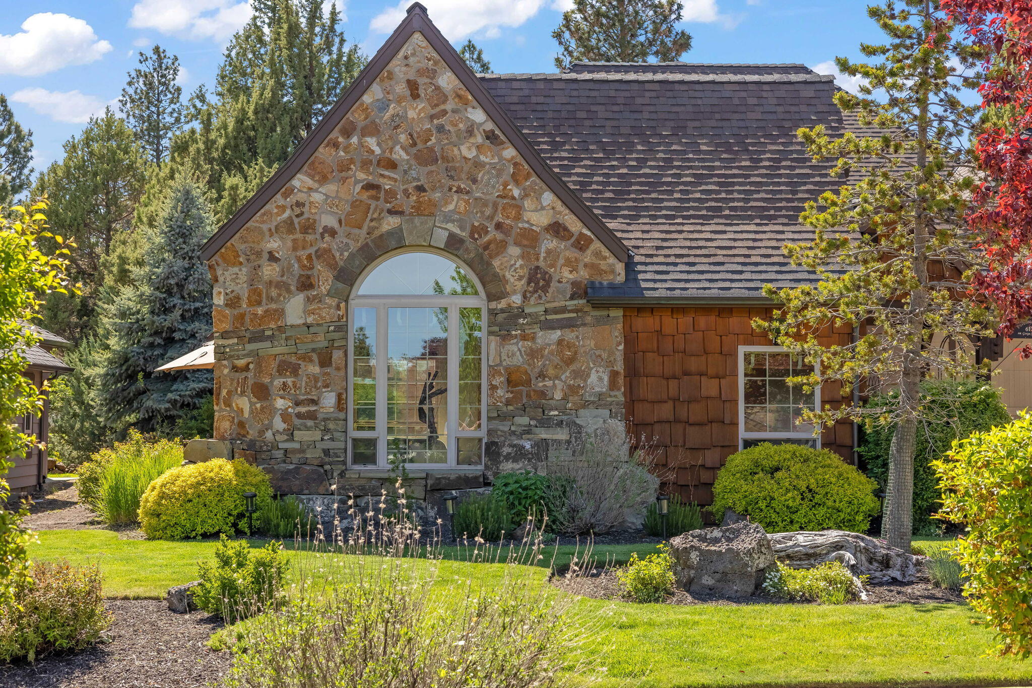 Mtn River Estates - Residential