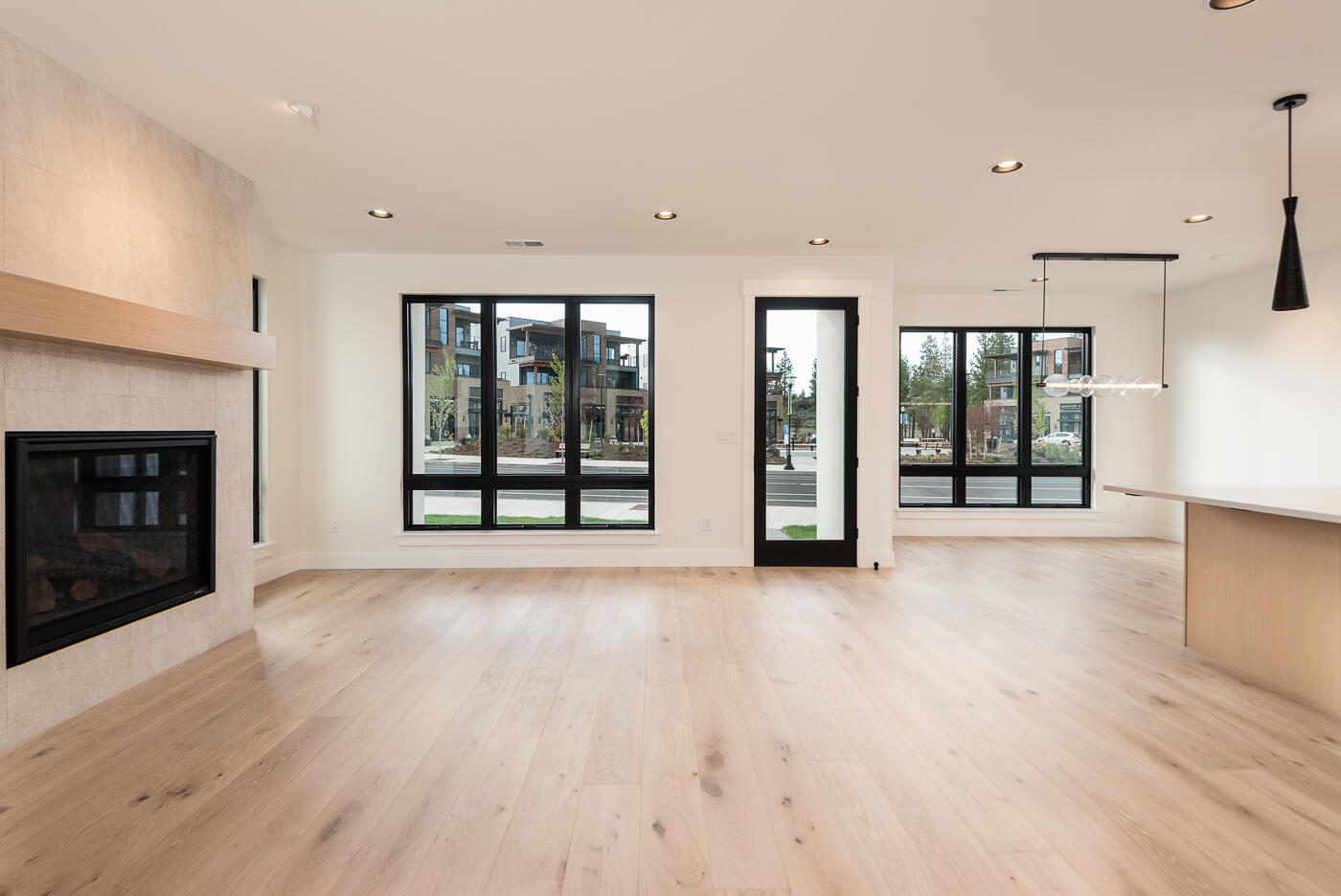 Discovery West Phase 4 - Residential