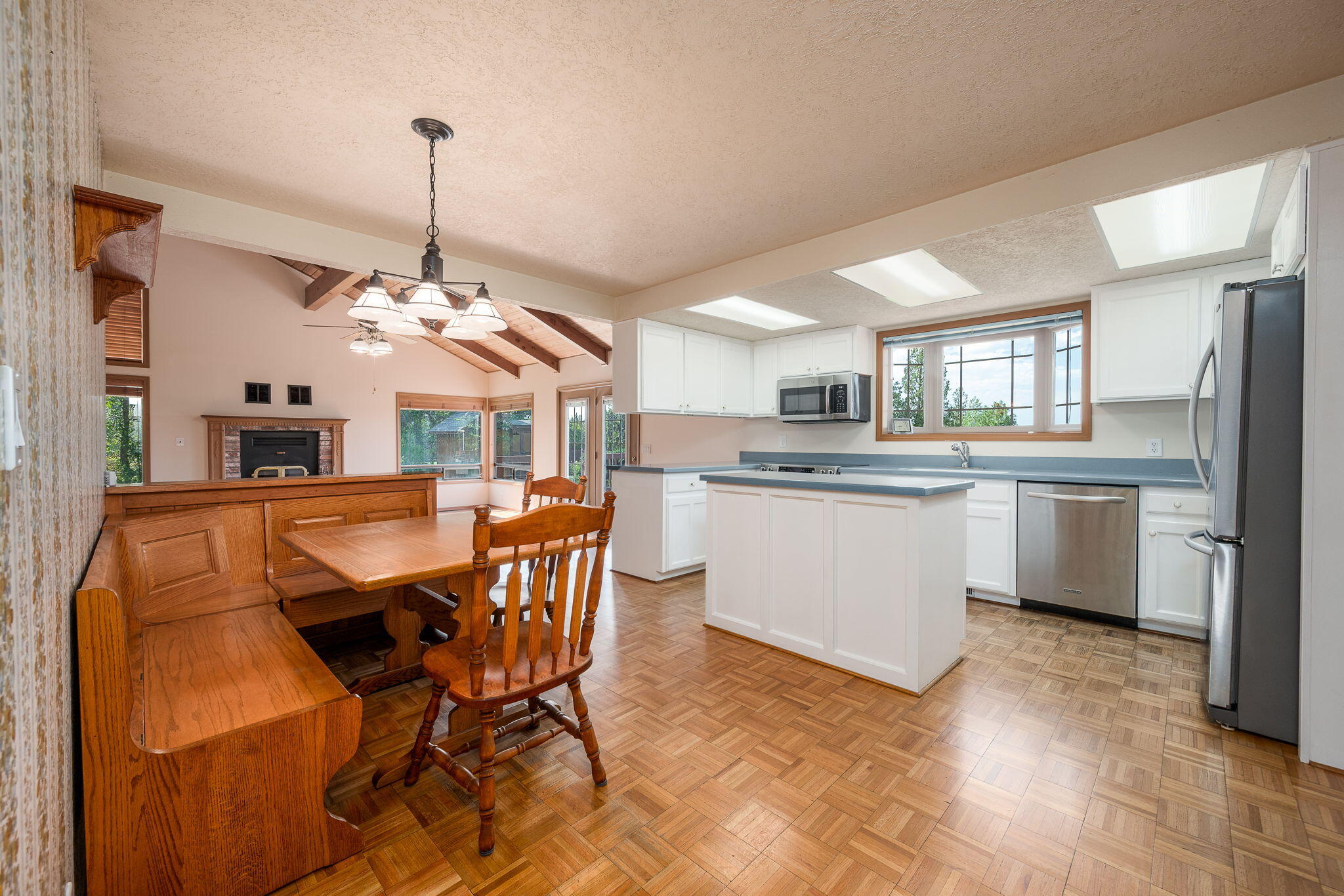 Glacier View - Residential