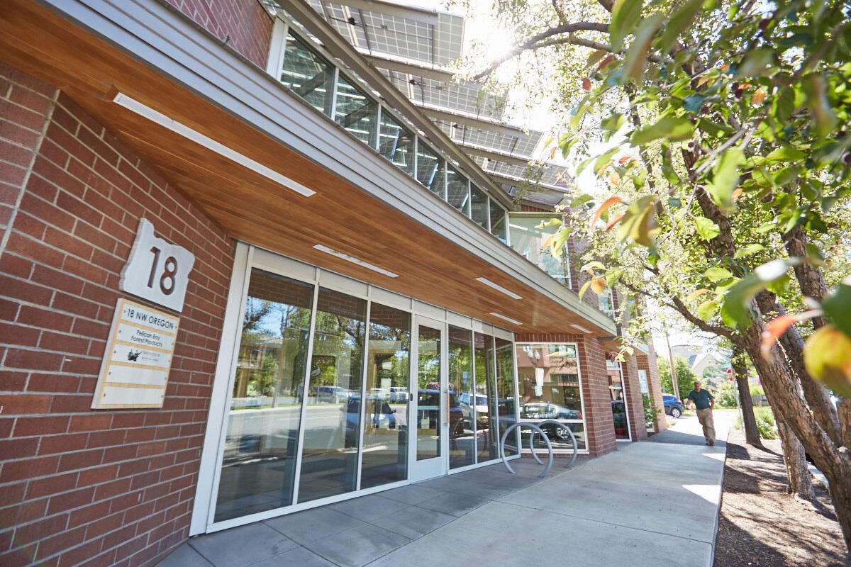 CLAB - Commercial Sale