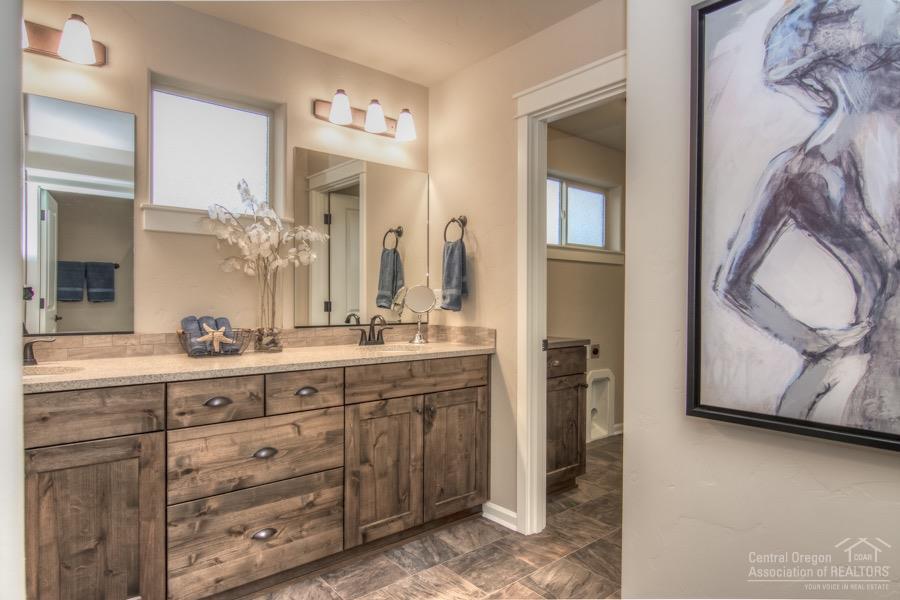 McCall Landing - Residential