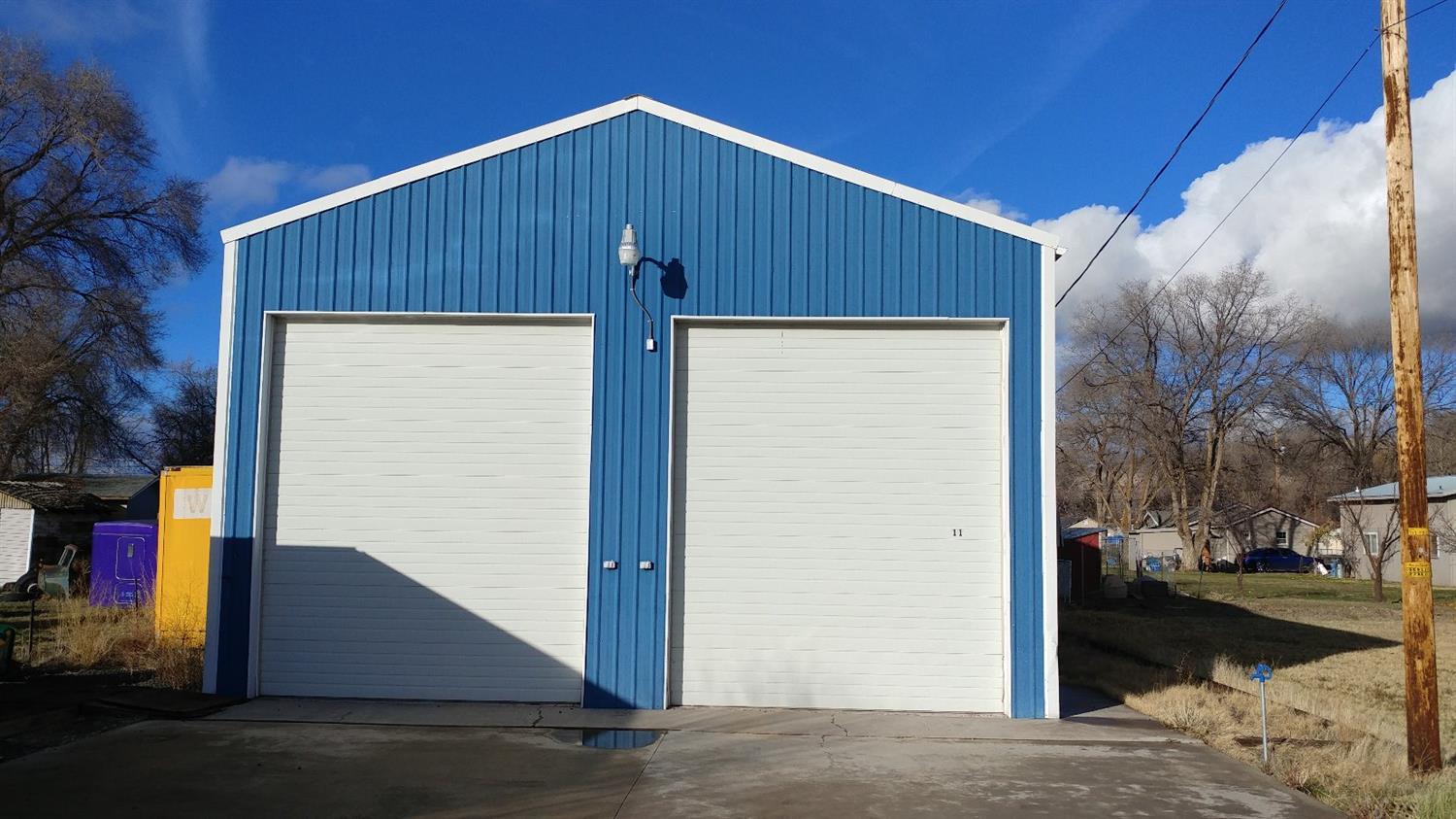 If you are looking for a shop in Klamath Falls, look no further!! This shop is a must see, 48X30 with ton's of power, this shop can hold trucks and trailers and has a drive over pit for maintenance of all your vehicles. Don't let this one get away!