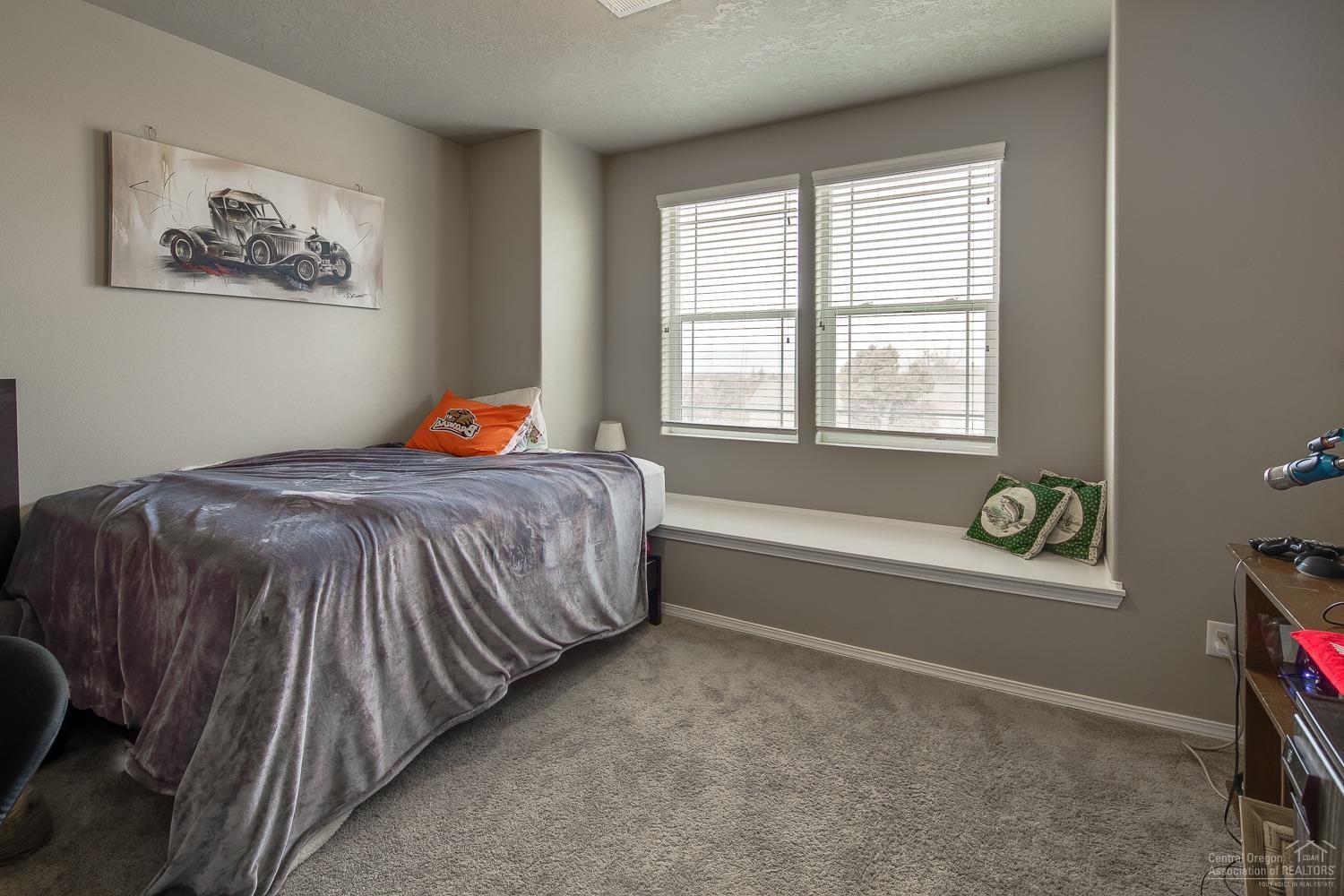 Summit Crest - Residential