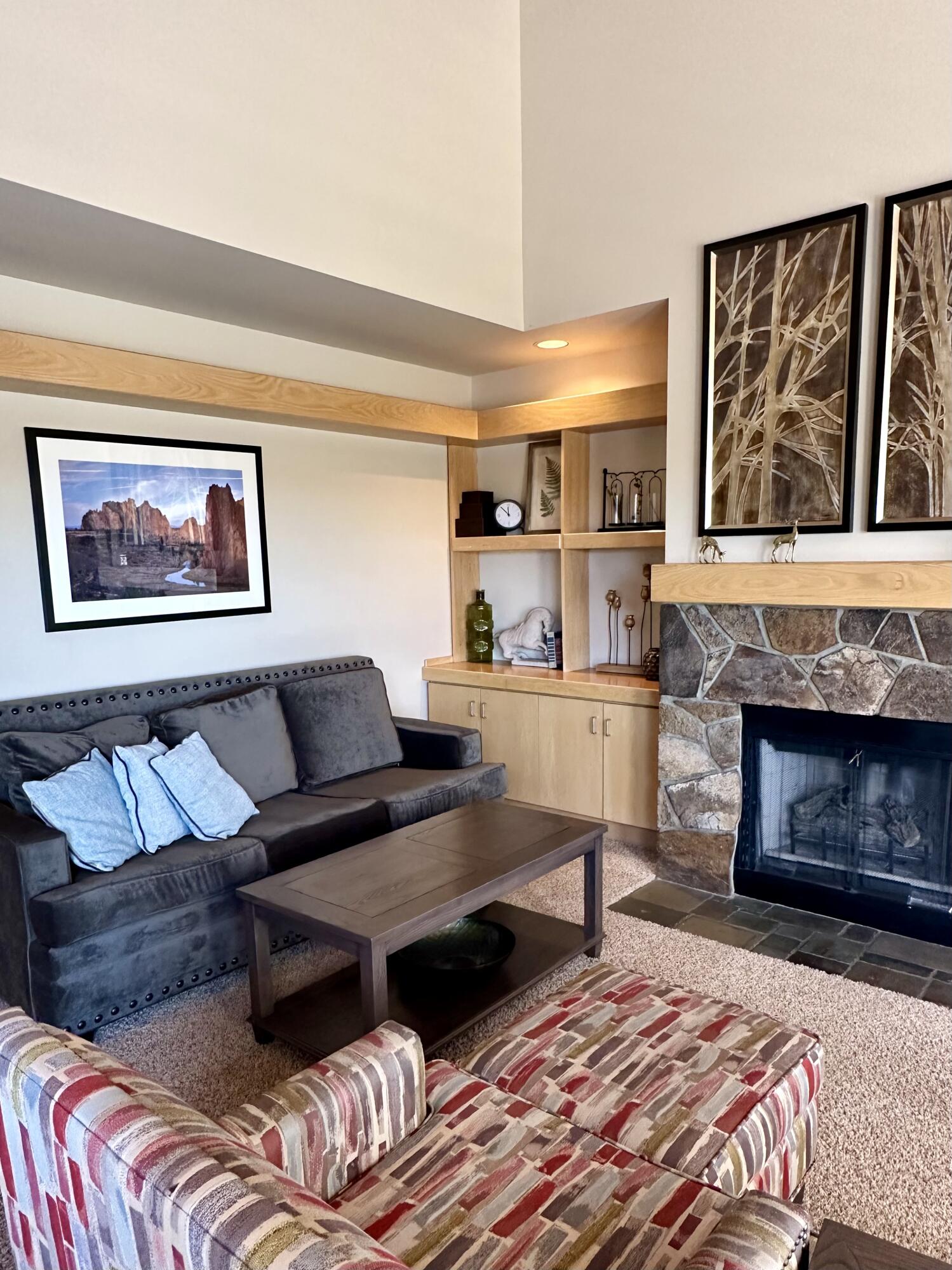 Eagle Crest - Residential