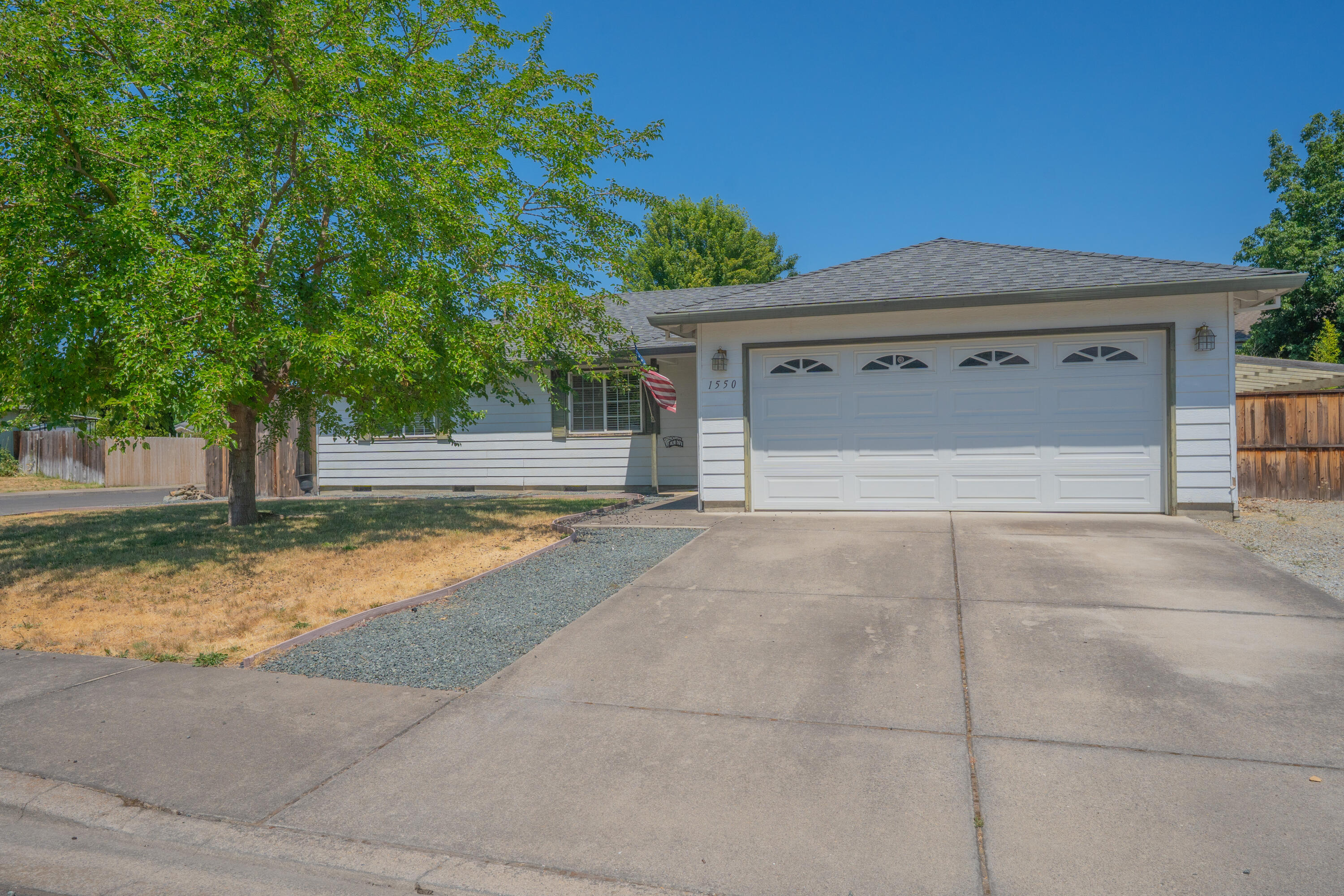 Charming 3-Bedroom Home on Spacious Corner Lot - Perfect for First-Time Buyers or Investors!   This 3-bedroom, 2-bathroom home offering 1,251 square feet of comfortable living space is nestled on a generously sized corner lot, this property combines functionality, potential, and location—all at an incredible value. Step inside to find an open floor plan with a cozy living area, a functional kitchen, and a dining, a primary bedroom features an en-suite bath, while the additional bedrooms provide flexibility for family, guests, or a home office. Outside, enjoy the expansive yard—ideal for gardening, play, or future expansion. With ample parking and room to grow, this lot offers versatility rarely found at this price point.
Whether you're a first-time homebuyer looking for a solid starter home or an investor seeking a rental or flip opportunity, this property checks all the boxes.
Don't miss your chance to own this gem—schedule a showing today!