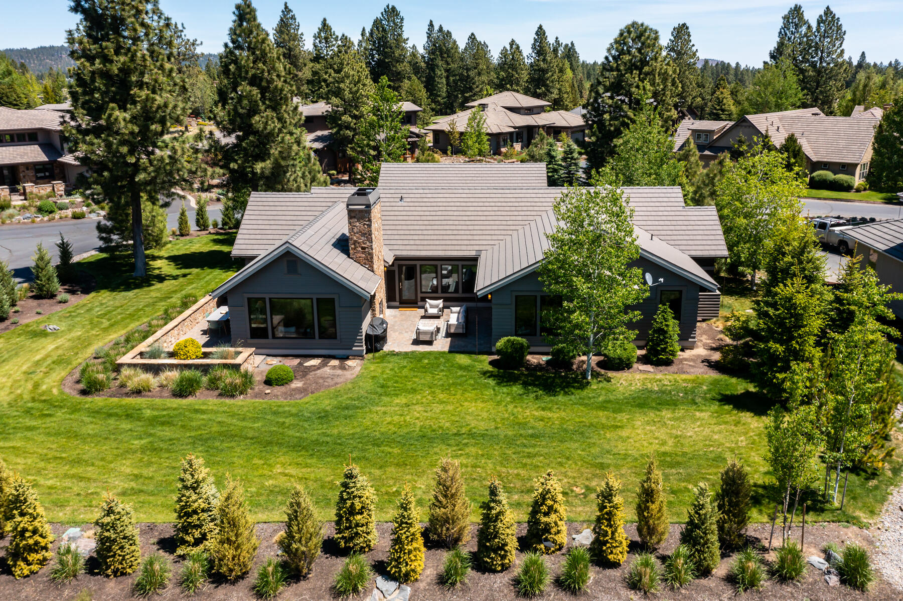 Broken Top - Residential
