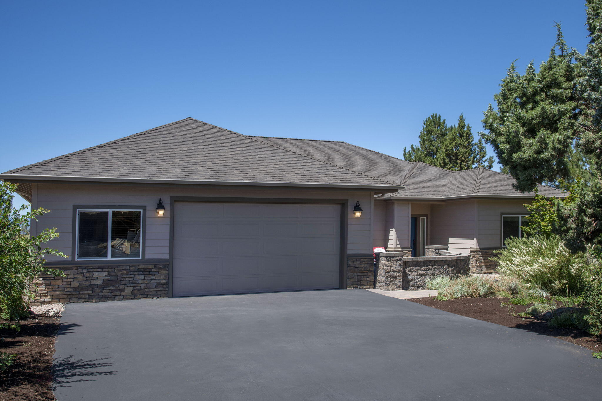 Eagle Crest - Residential