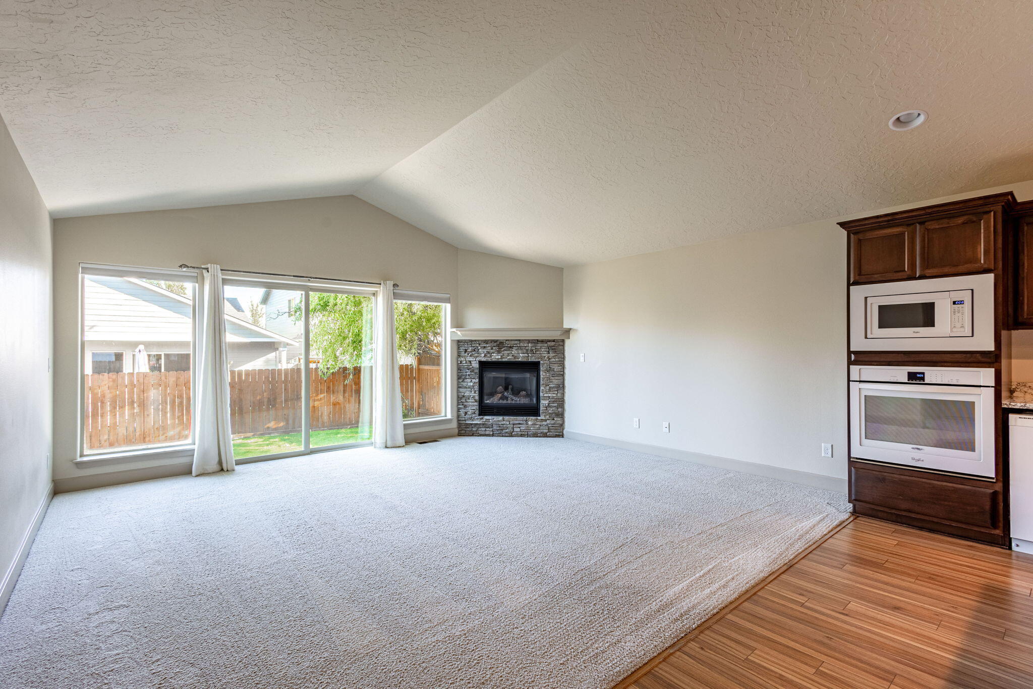 Eagle's Landing - Residential