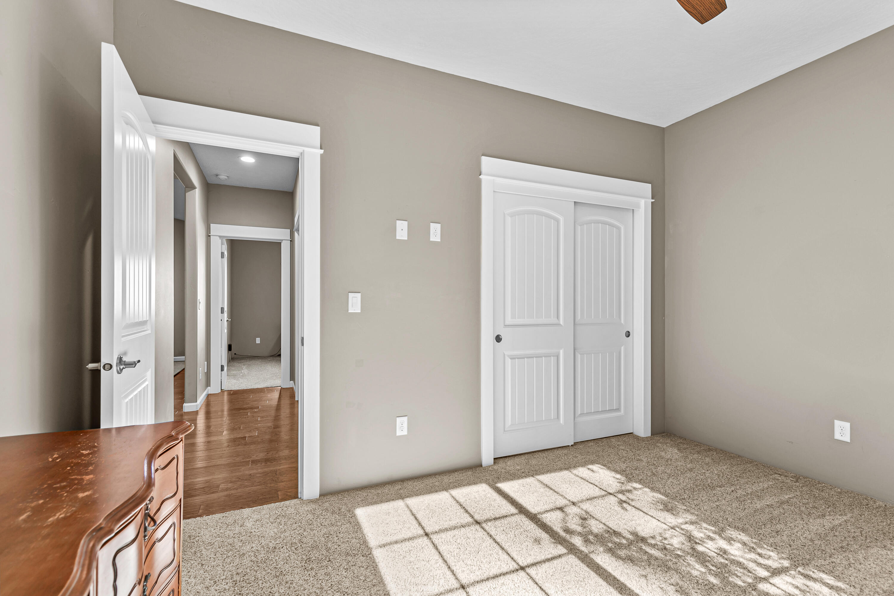 Royal Orchard - Residential