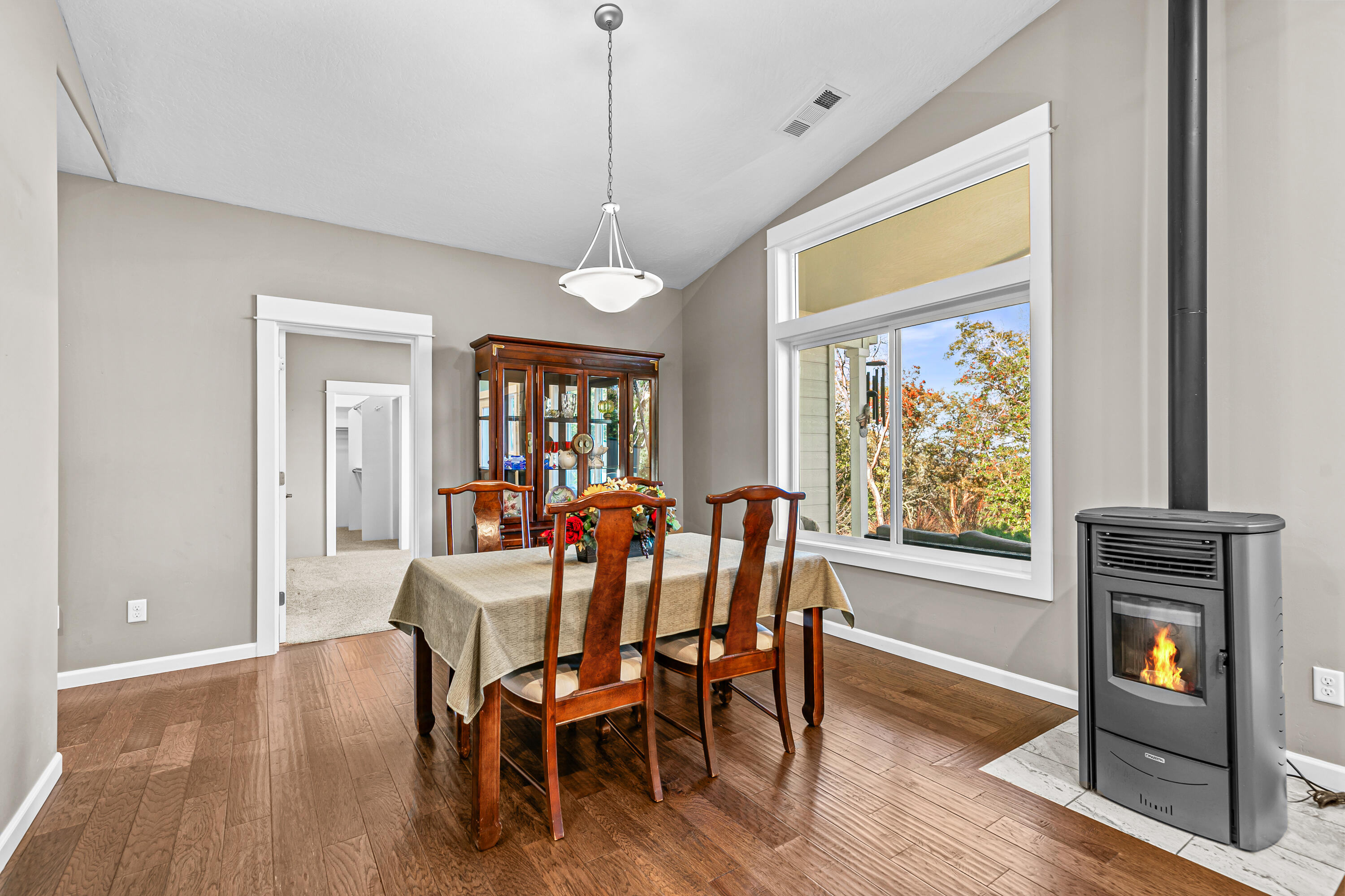 Royal Orchard - Residential