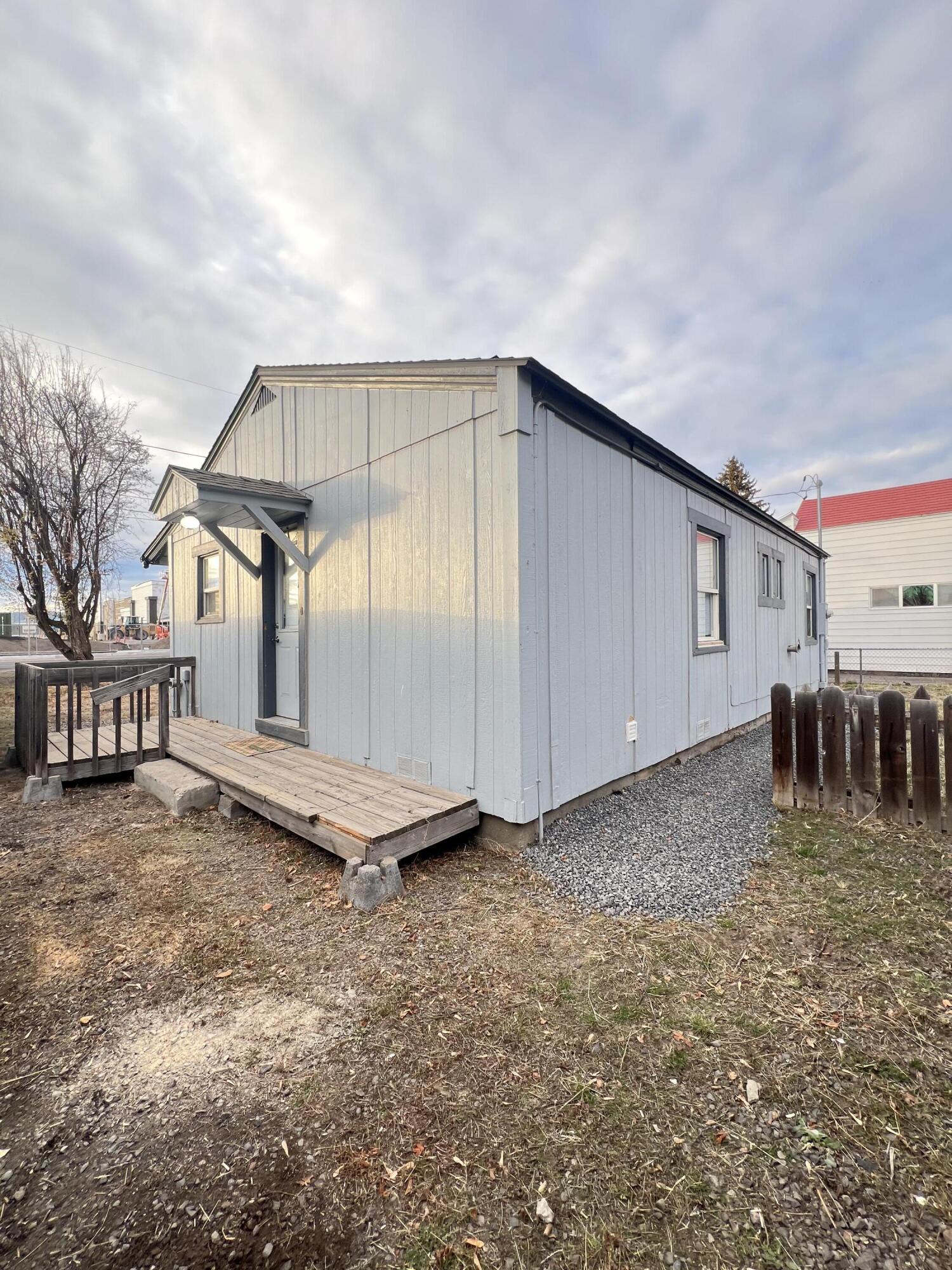 Sunnyland - Residential