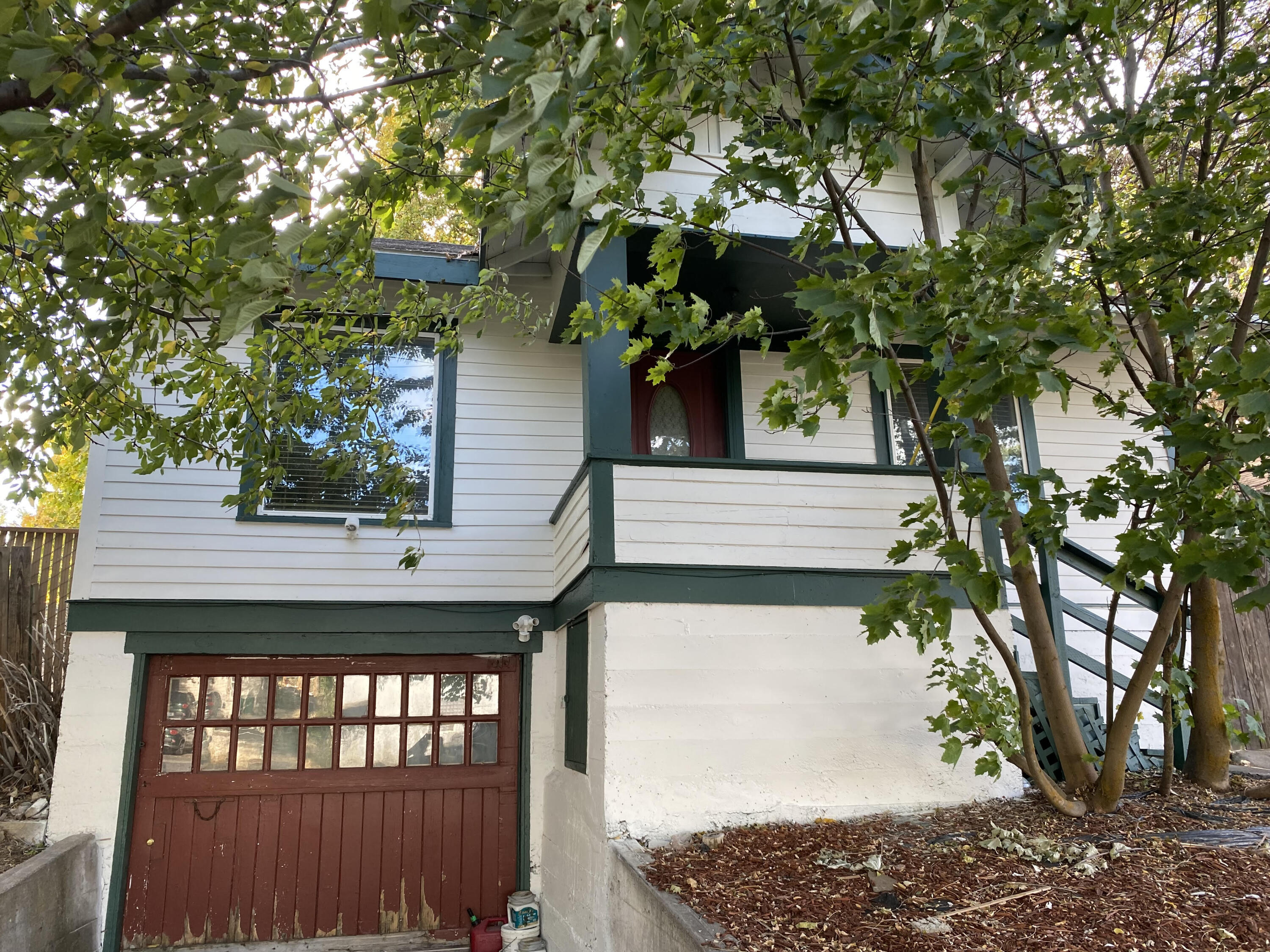 Take a look at this charming home on Oregon Ave. This home has fresh exterior paint, vinyl windows, newer gas forced air furnace ( 5 years old ) New Insulation throughout the home and a large city lot. Original hardwood floors in the living room, dining and bedroom. This home is priced accordingly to update and make your own ! great location close to downtown, Hospital and OIT The basement garage is 672 SQ. FT for tons of storage.