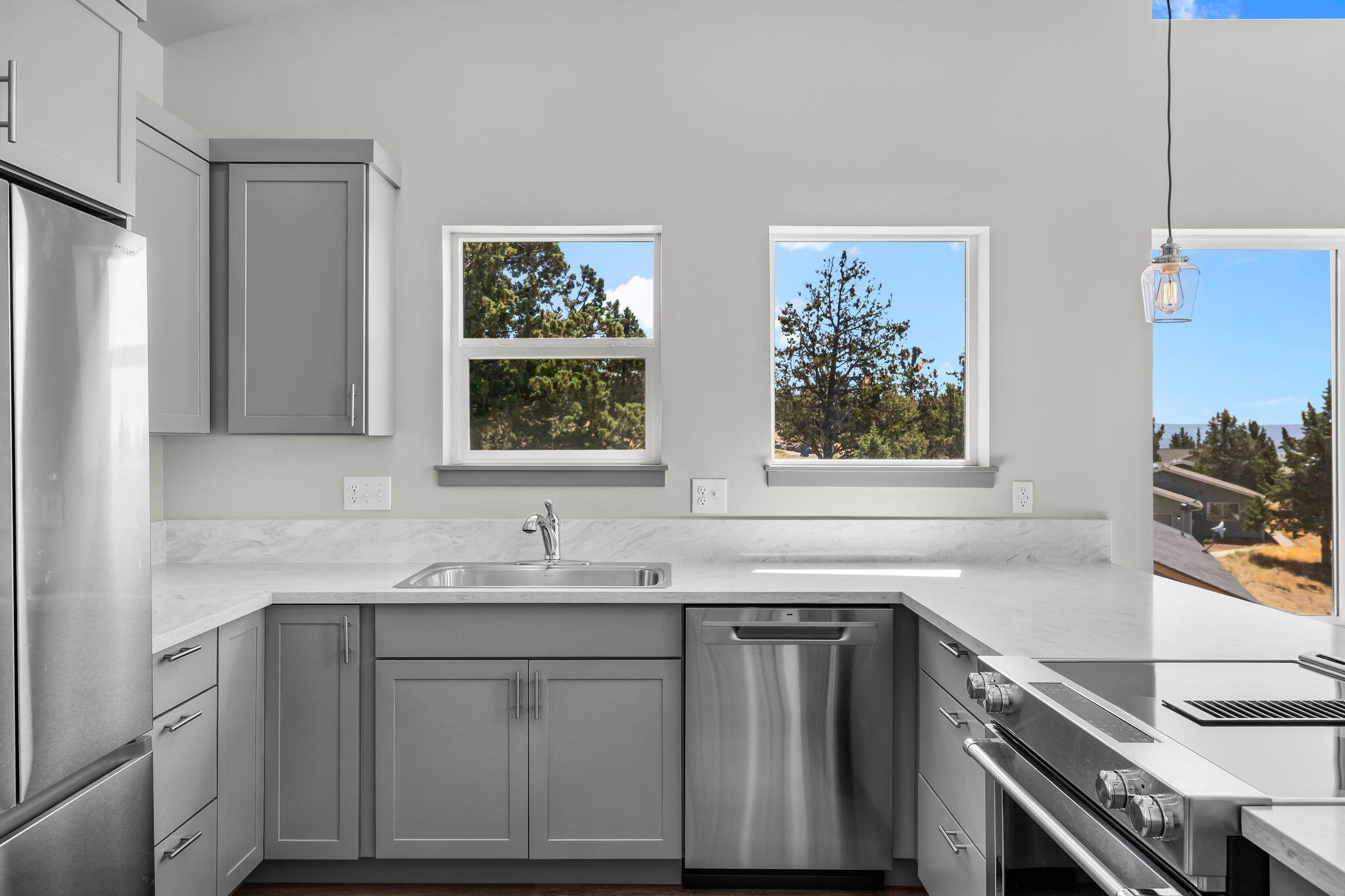 Golden Horseshoe - Residential