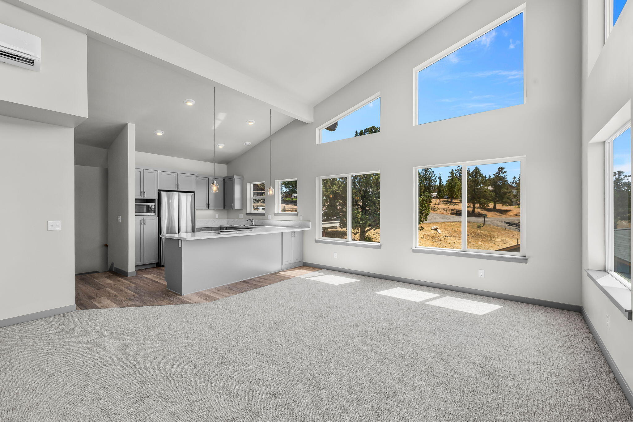 Golden Horseshoe - Residential
