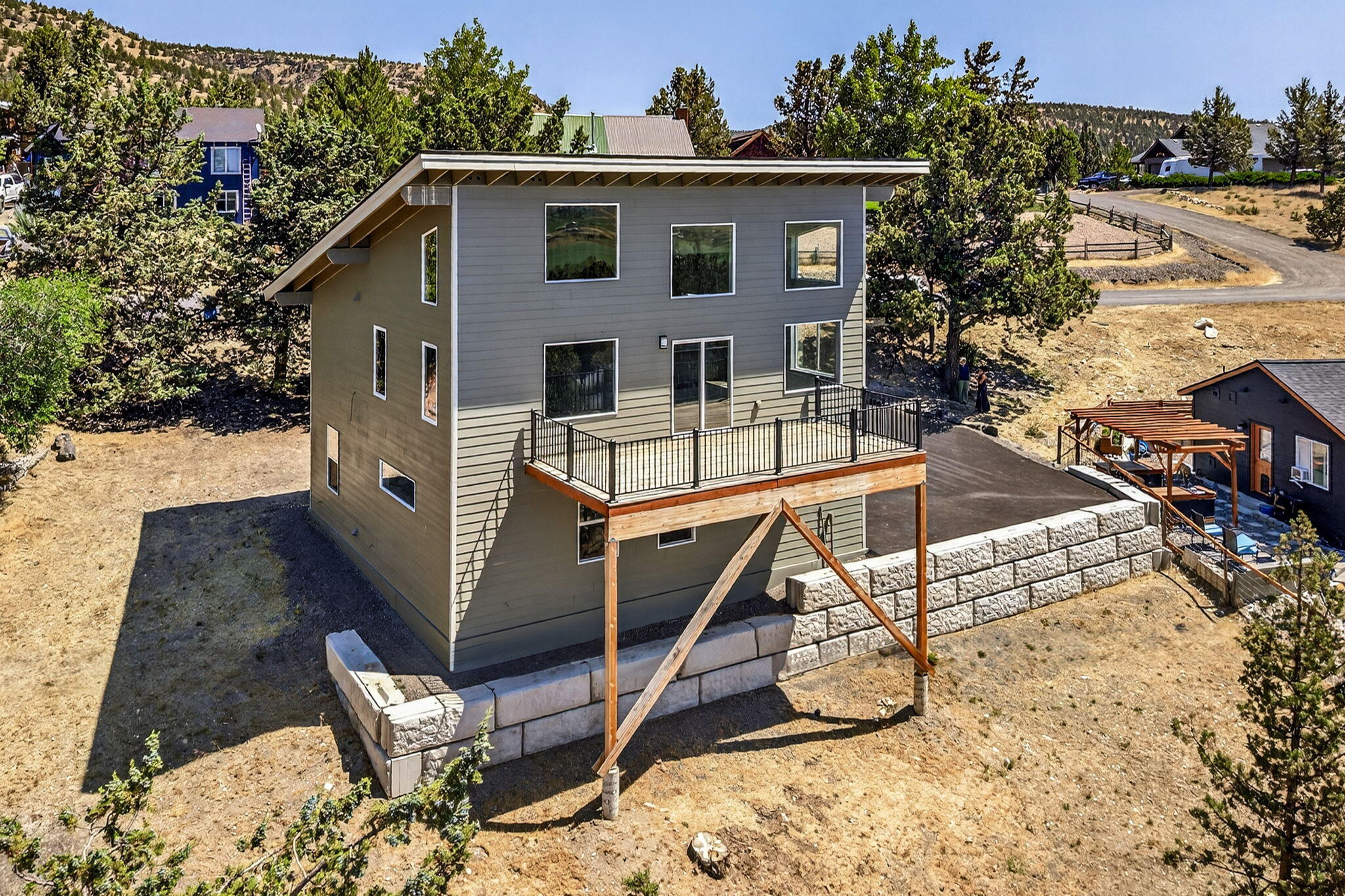Golden Horseshoe - Residential